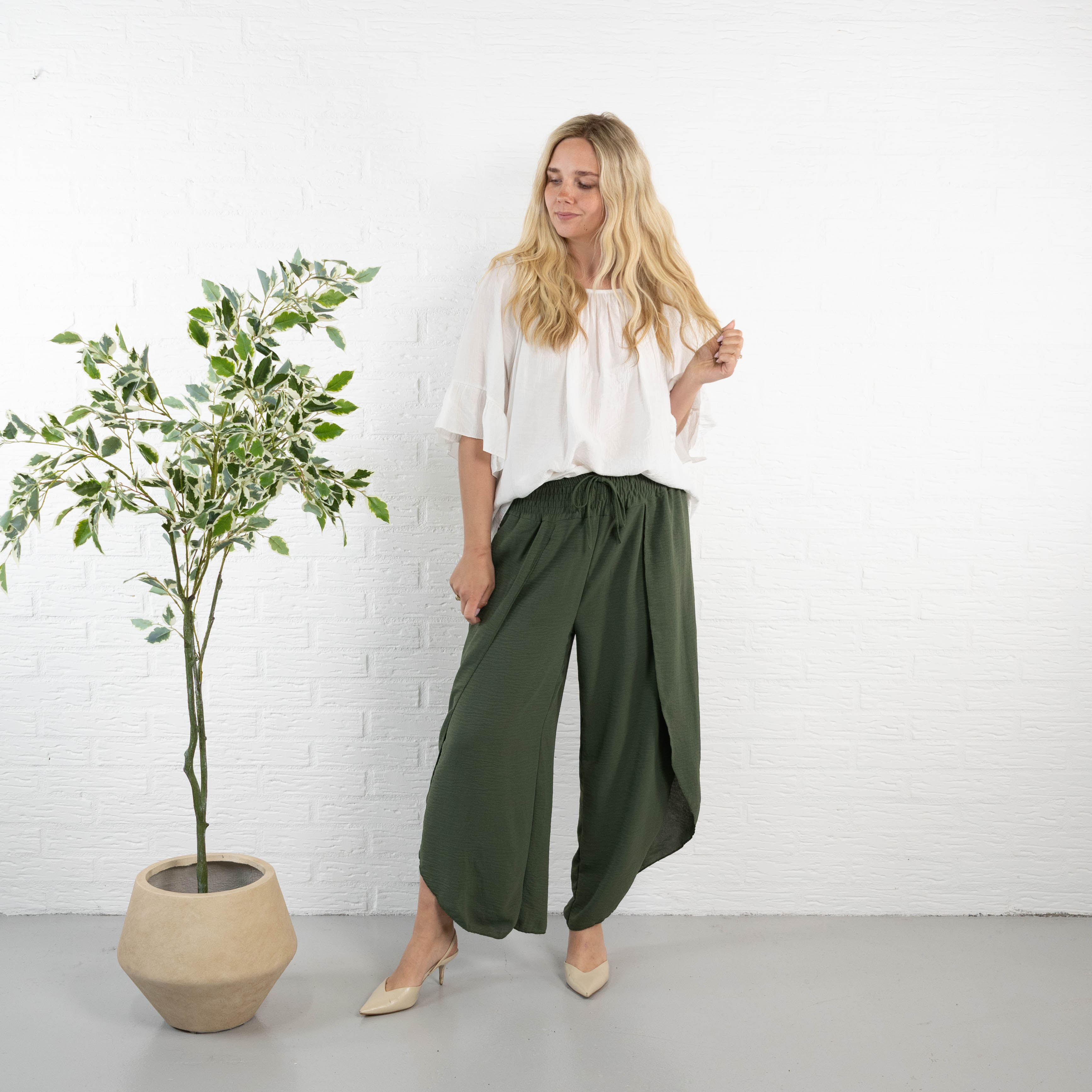Jade bukser, Khaki