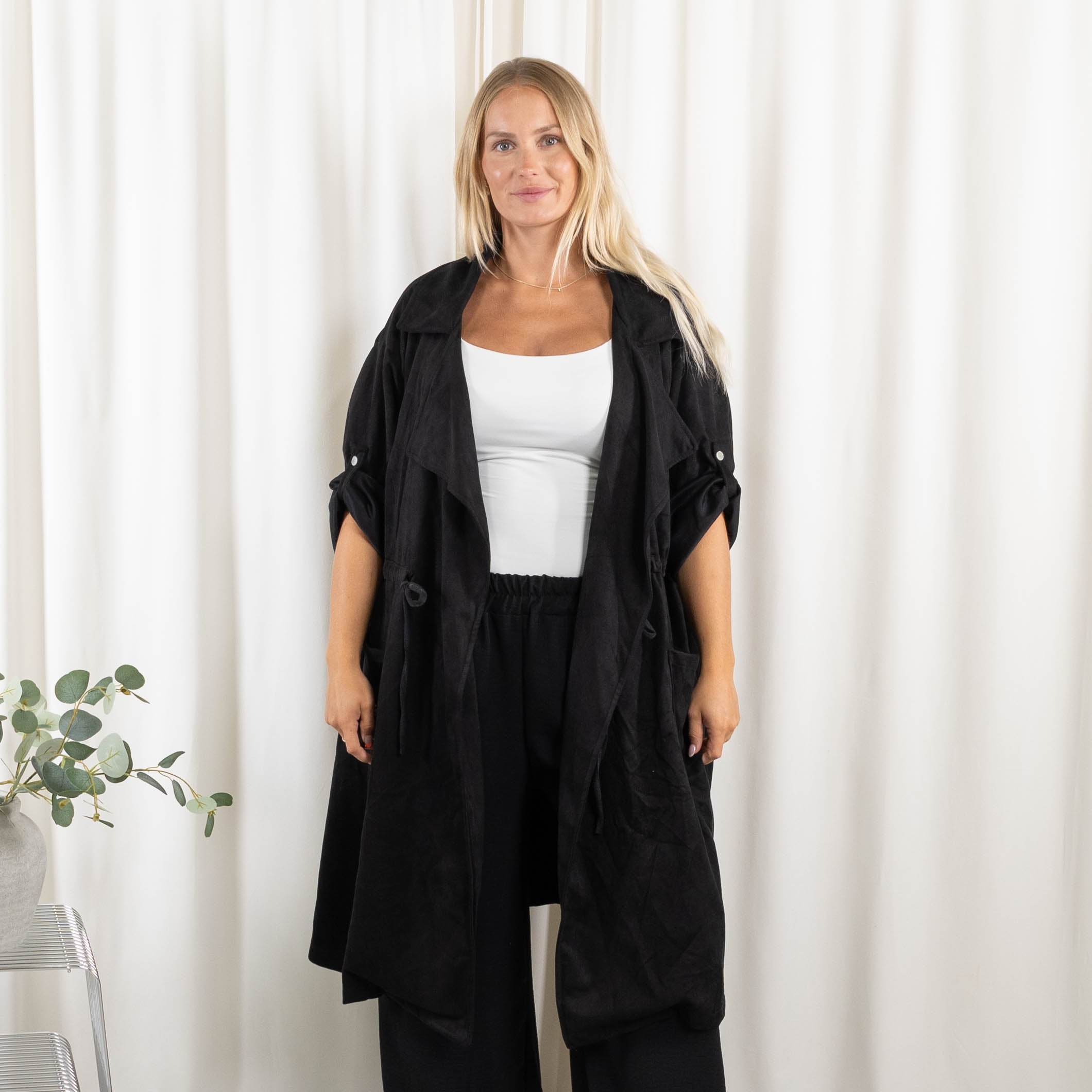 Hanne jakke, Sort