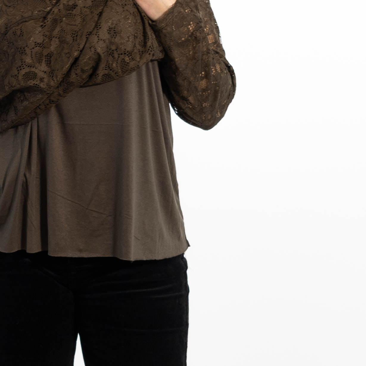 Jasmine chiffon overdel, Choko