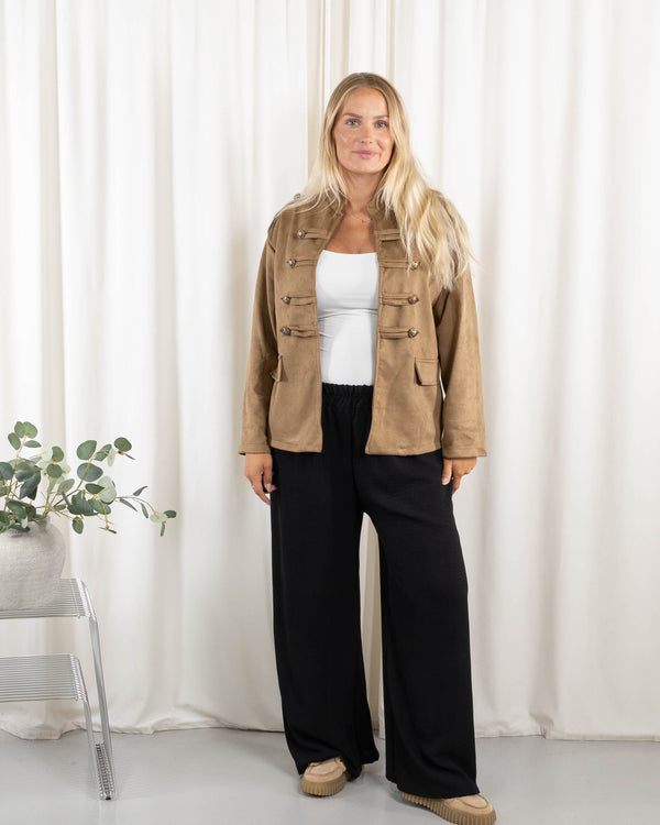 Beka blazer, Camel