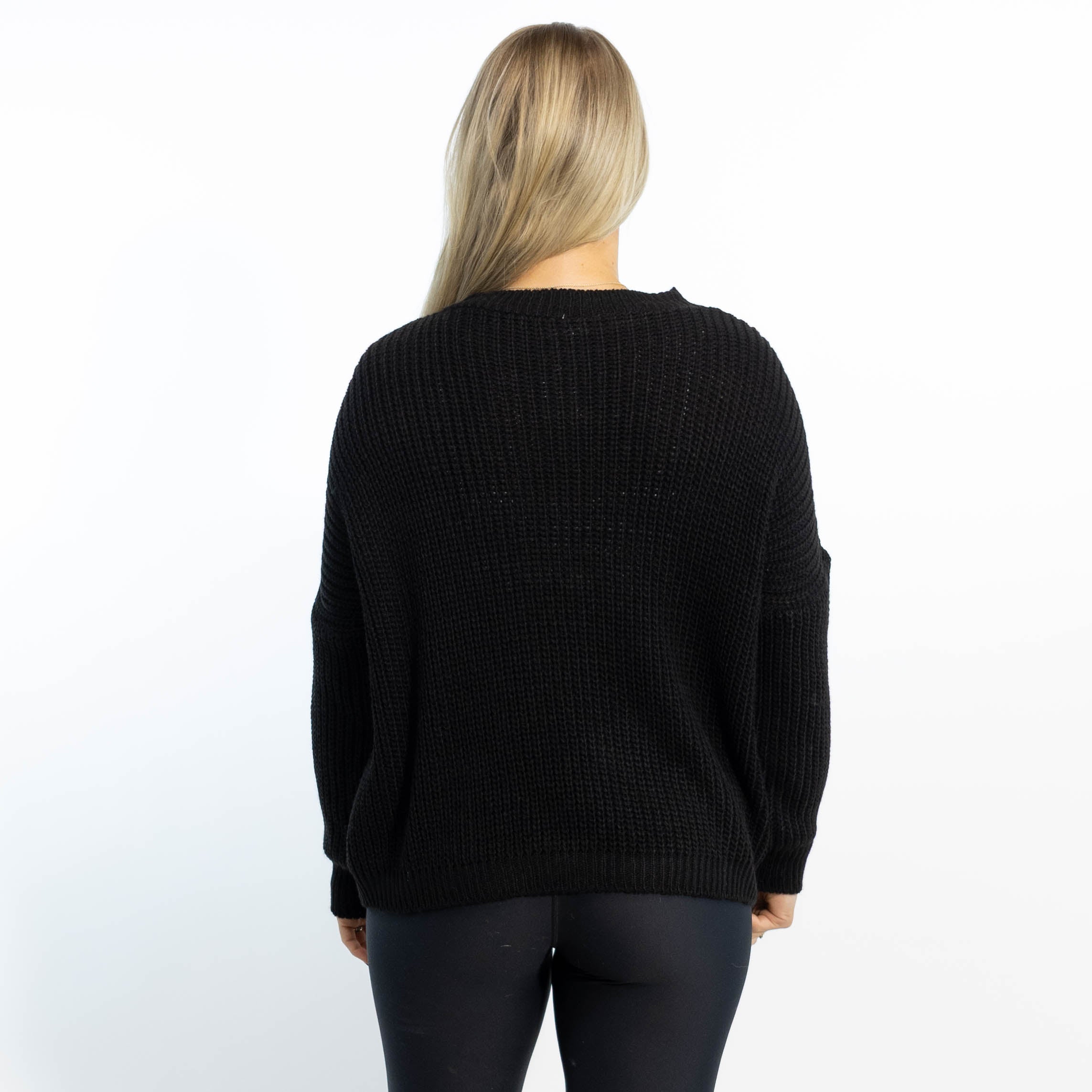 Aja rundhals julestrik, Sort