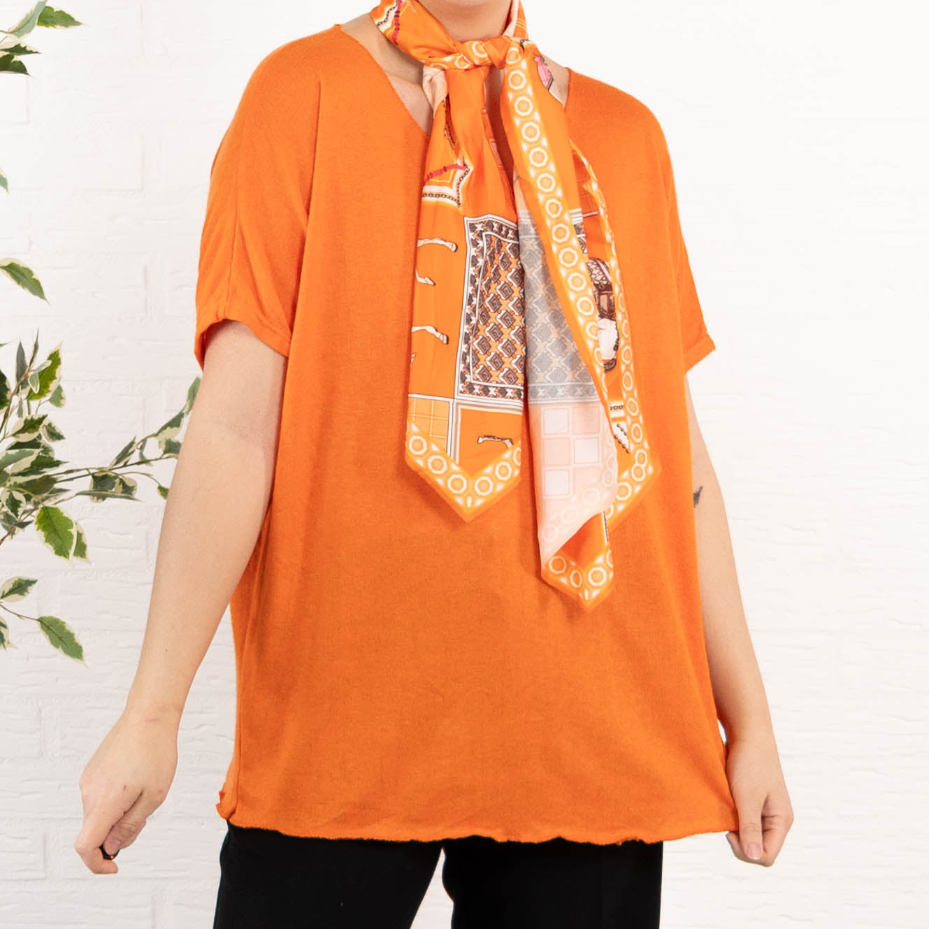 Scarlet strik, Orange