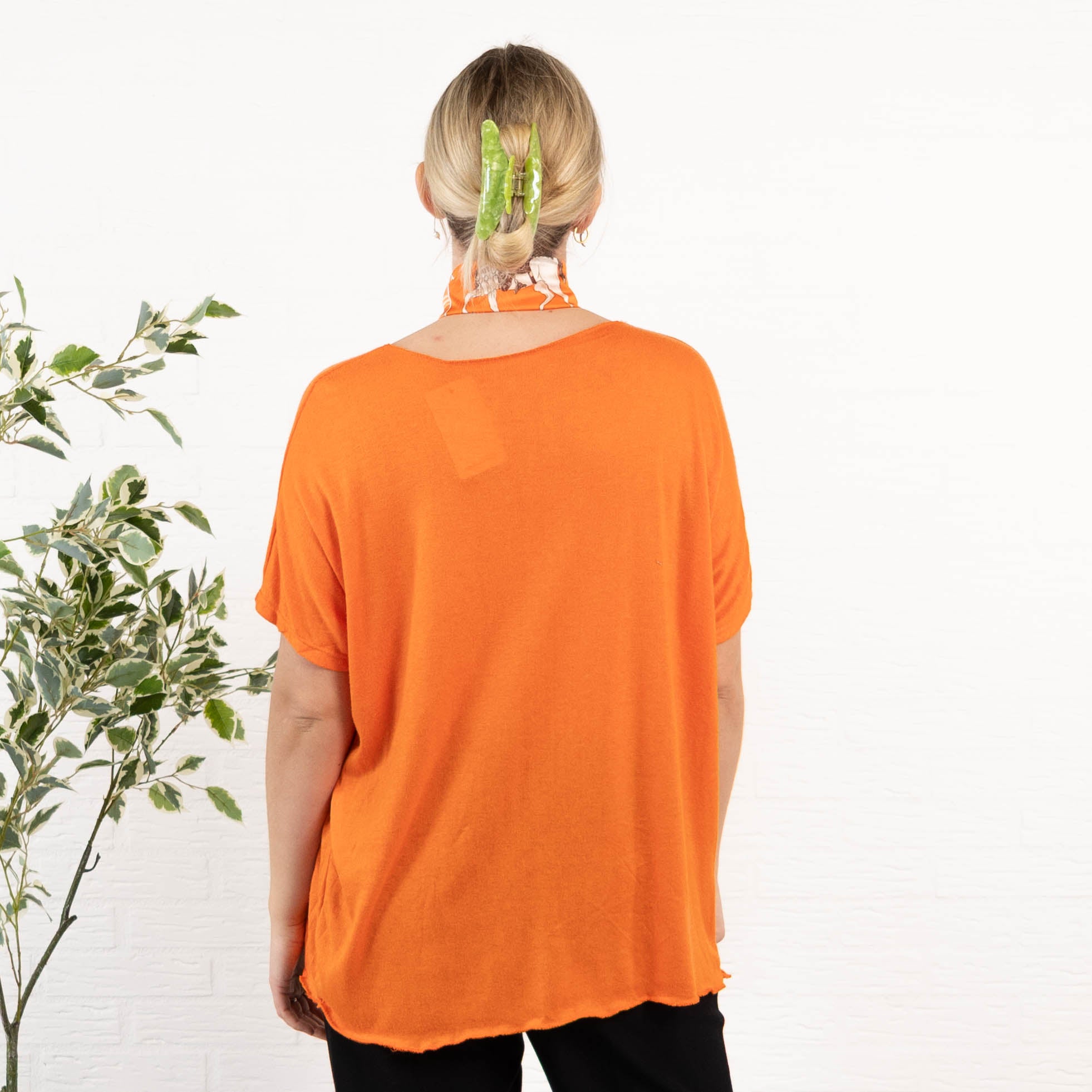 Scarlet strik, Orange