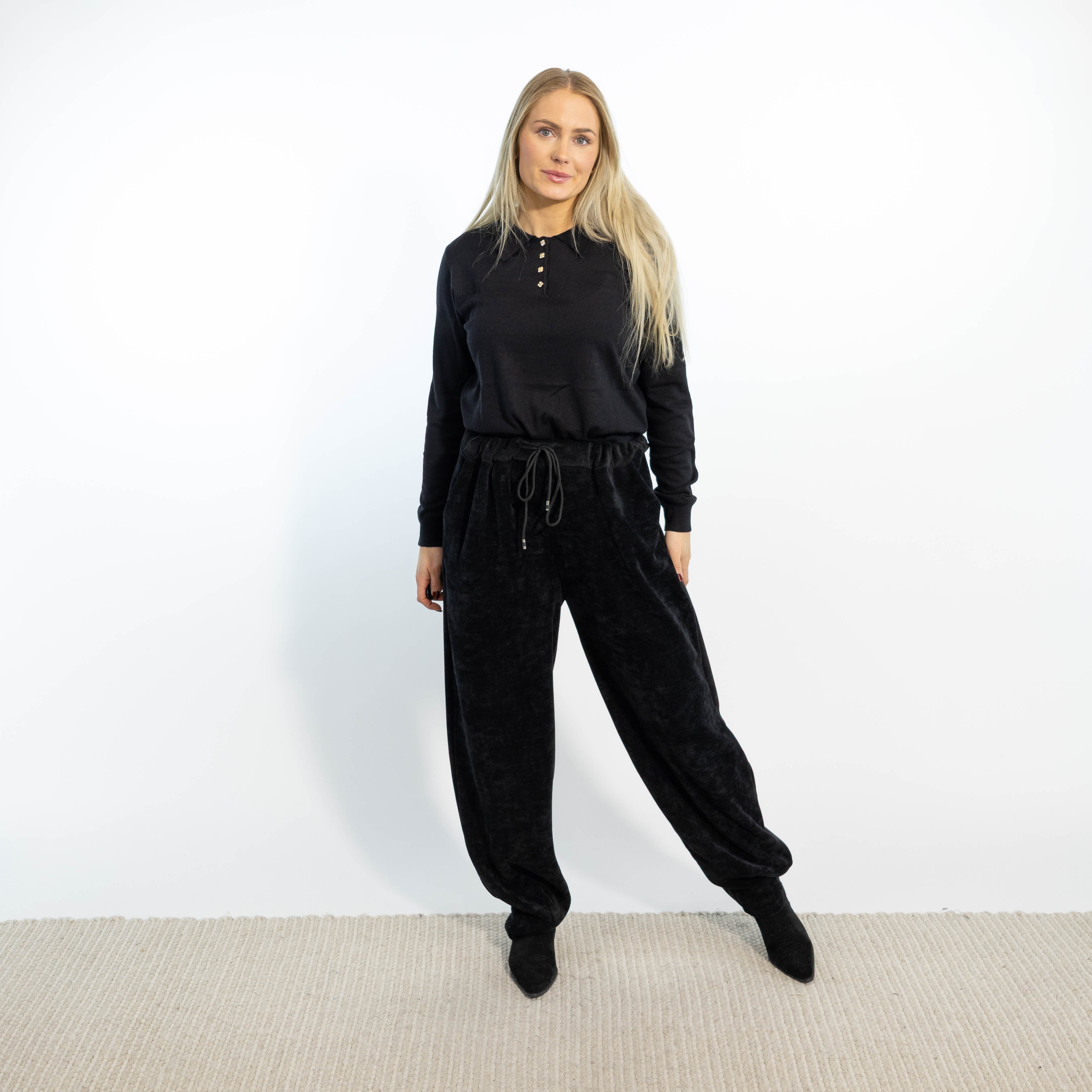 Zida baggy bukser, Sort