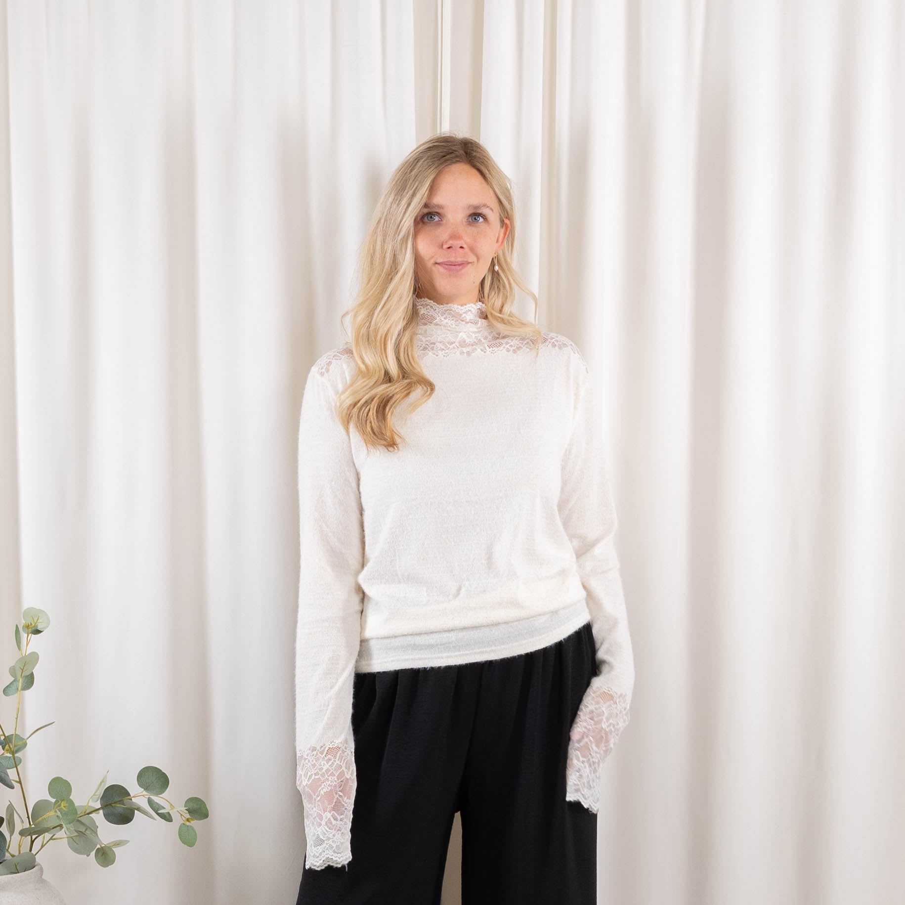 Jill overdel, Råhvid