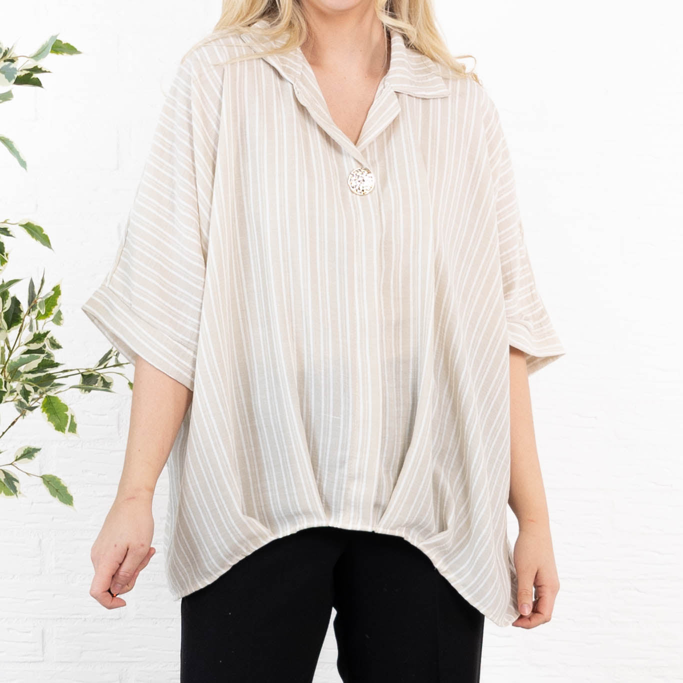 Chrisy overdel, Beige