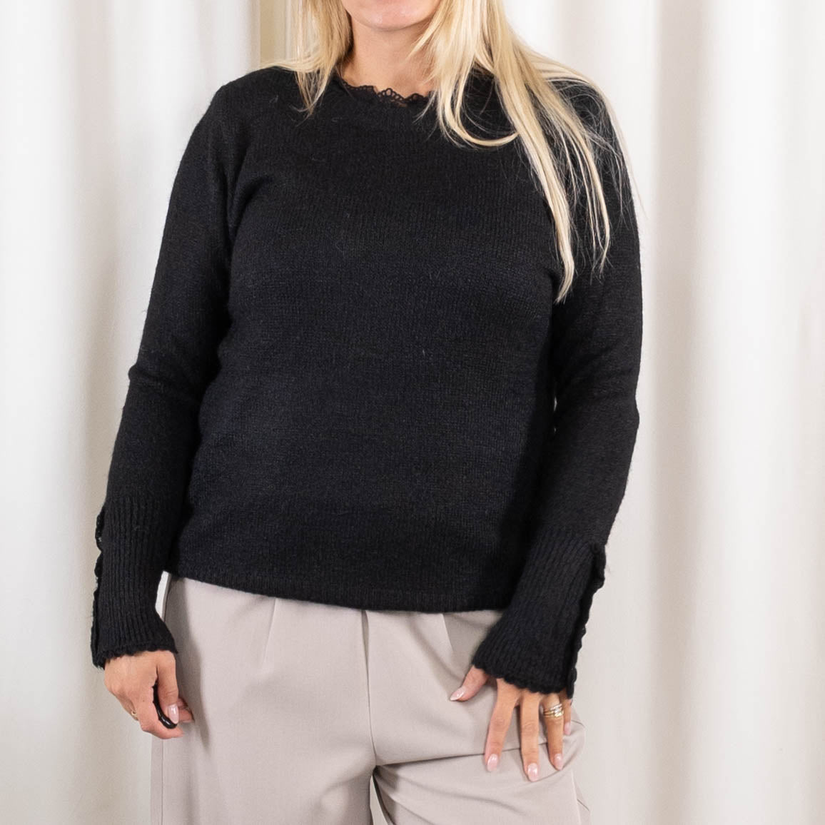 Lorna strik, Sort