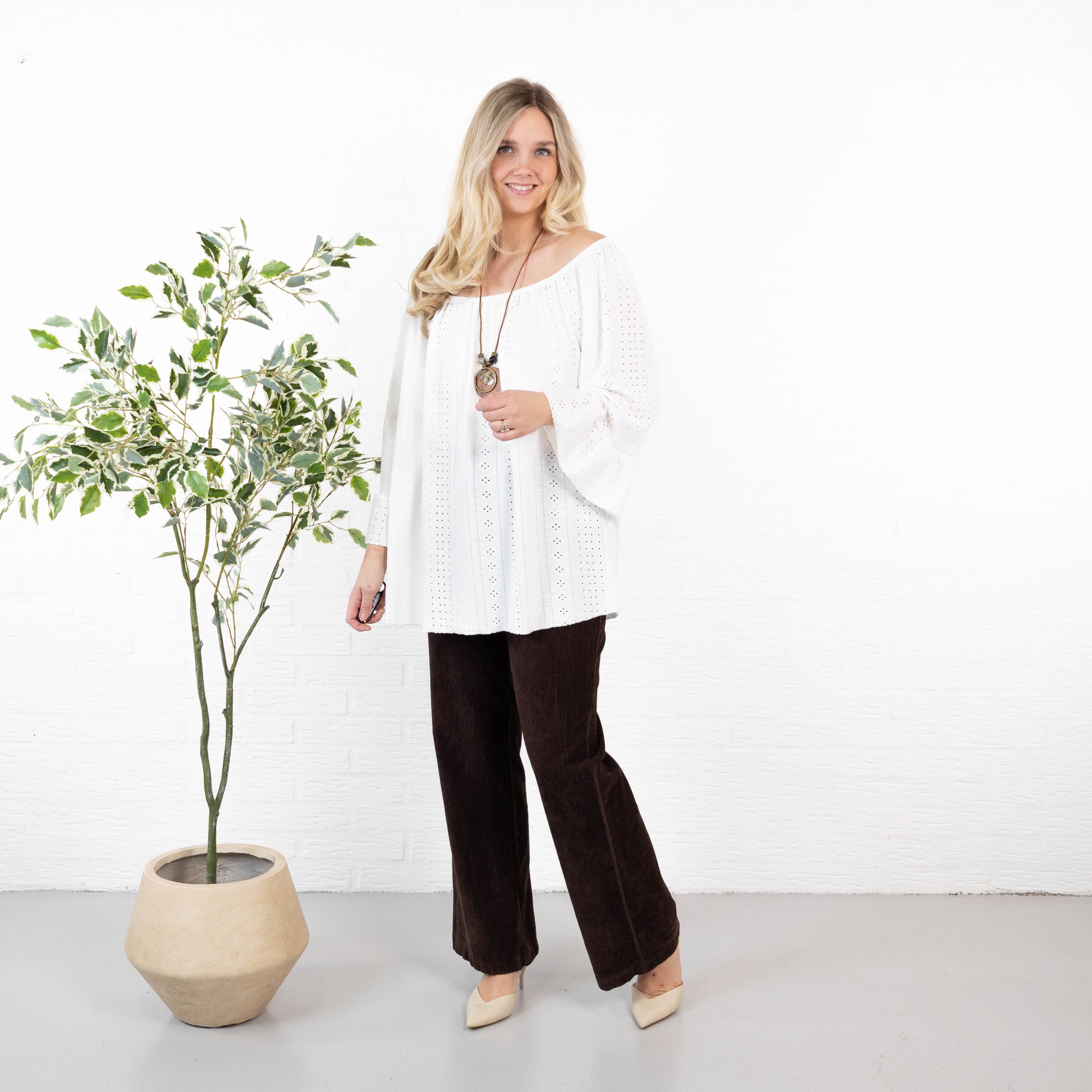 Harlem overdel, Hvid