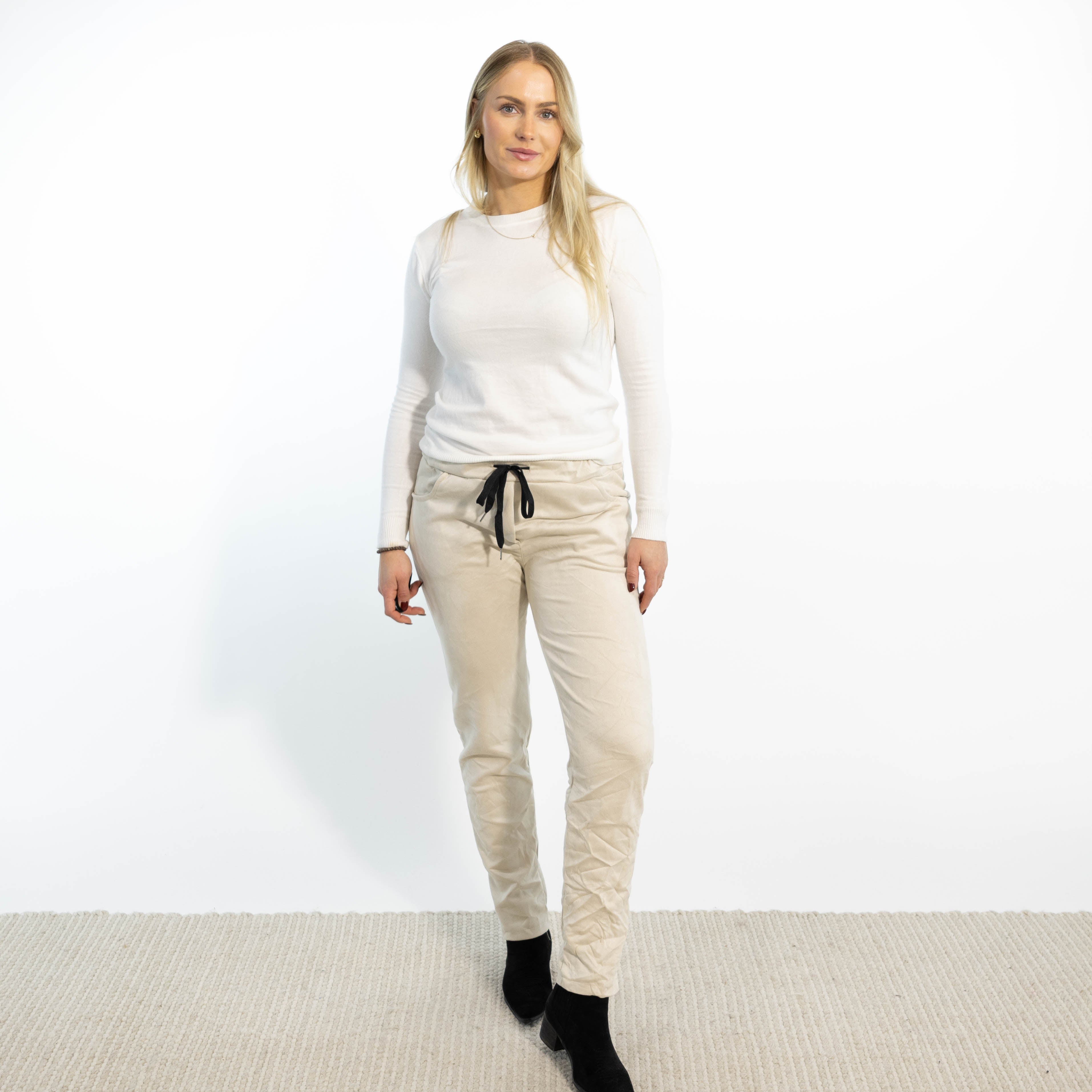 Nikki vegan bukser, Beige