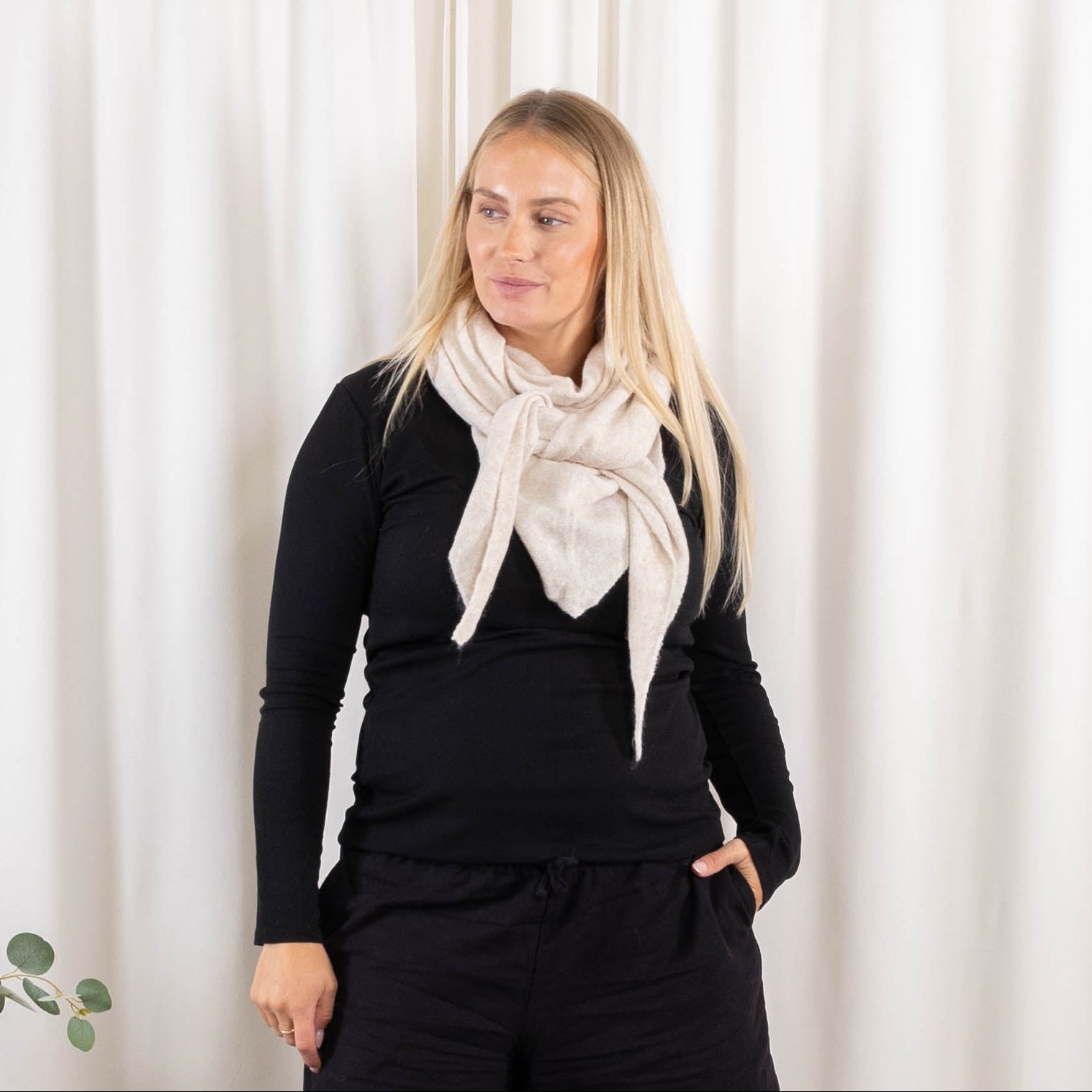 Trine tørklæde, Beige