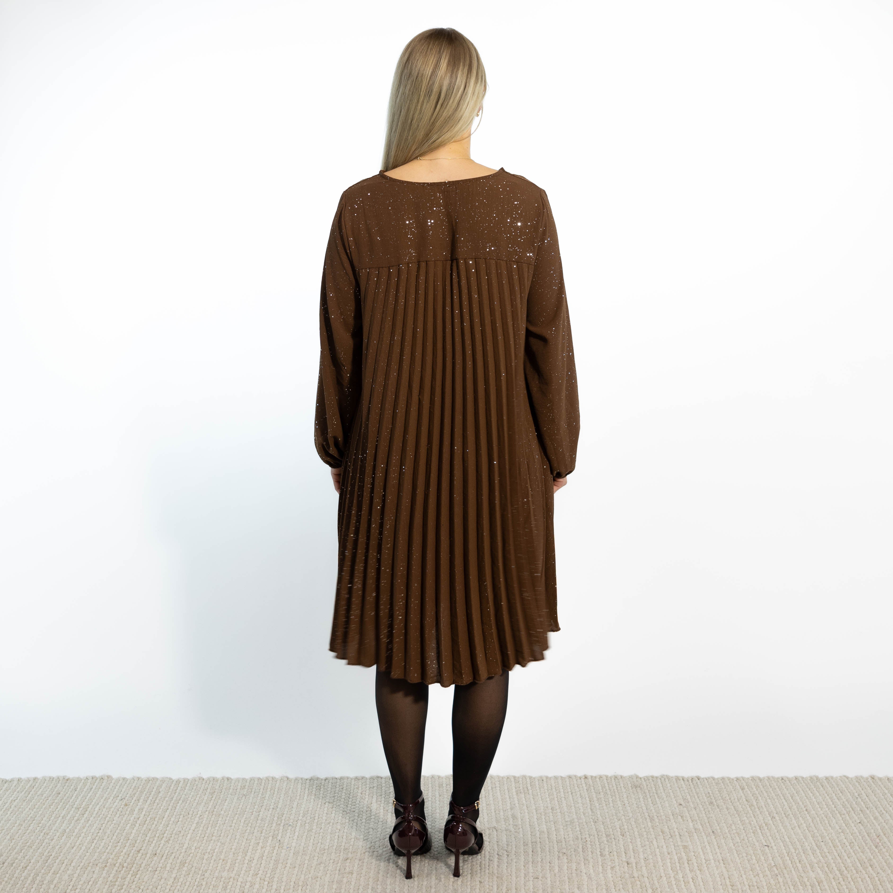 Gloria glimmerkjole, Choko