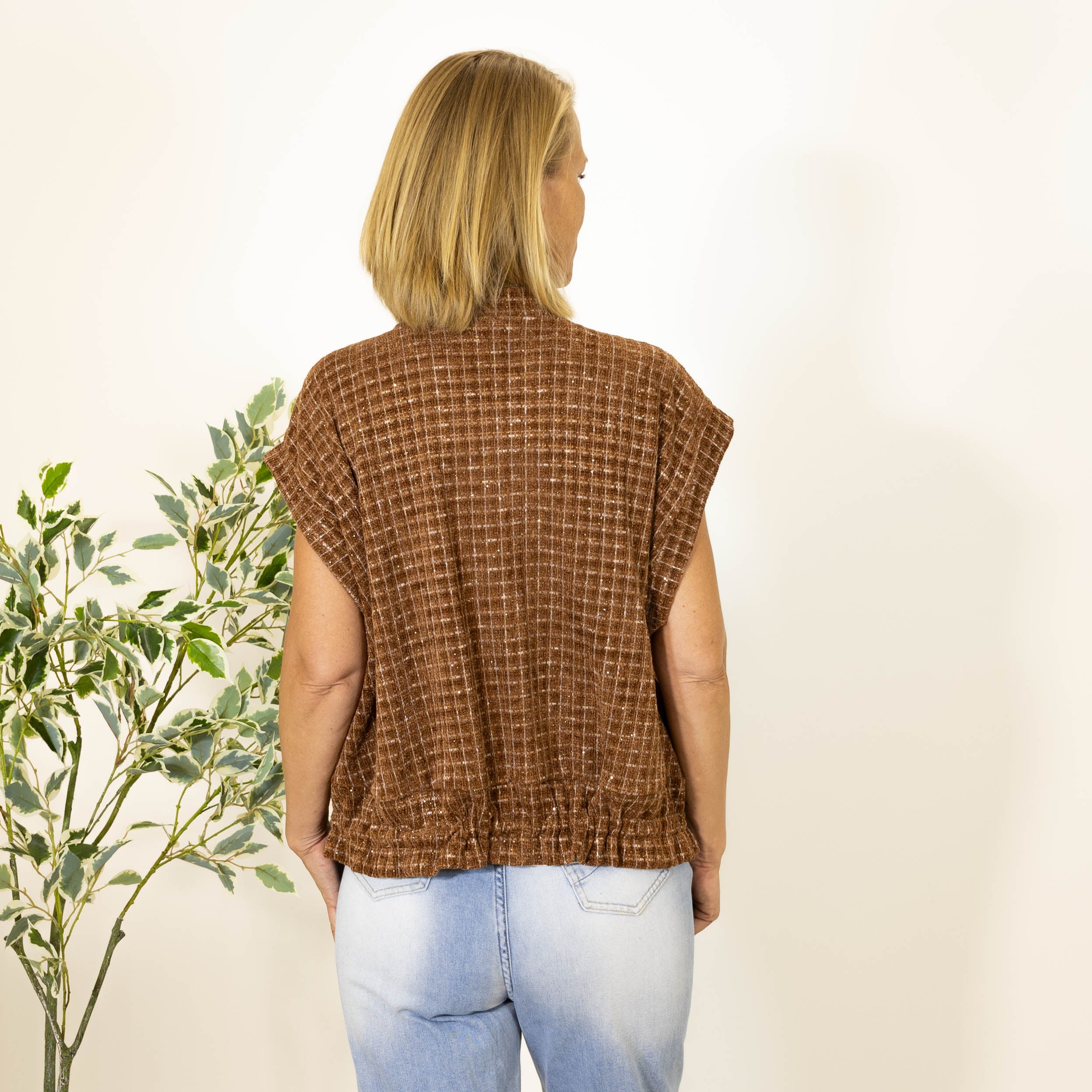 Amanda ternet vest, Choko