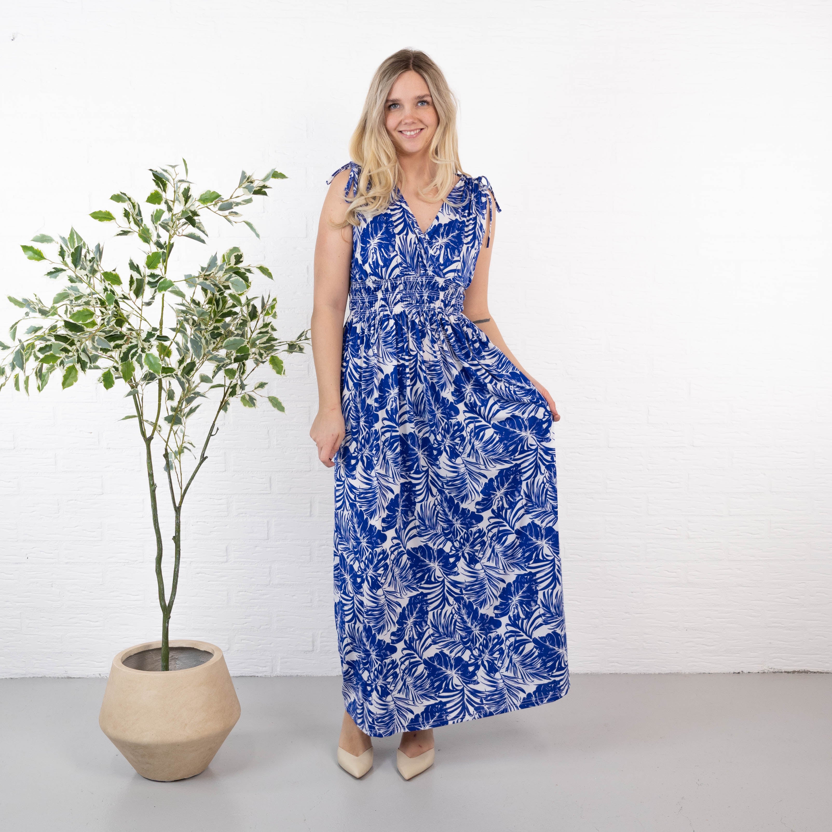 Helga kjole, Royal blue