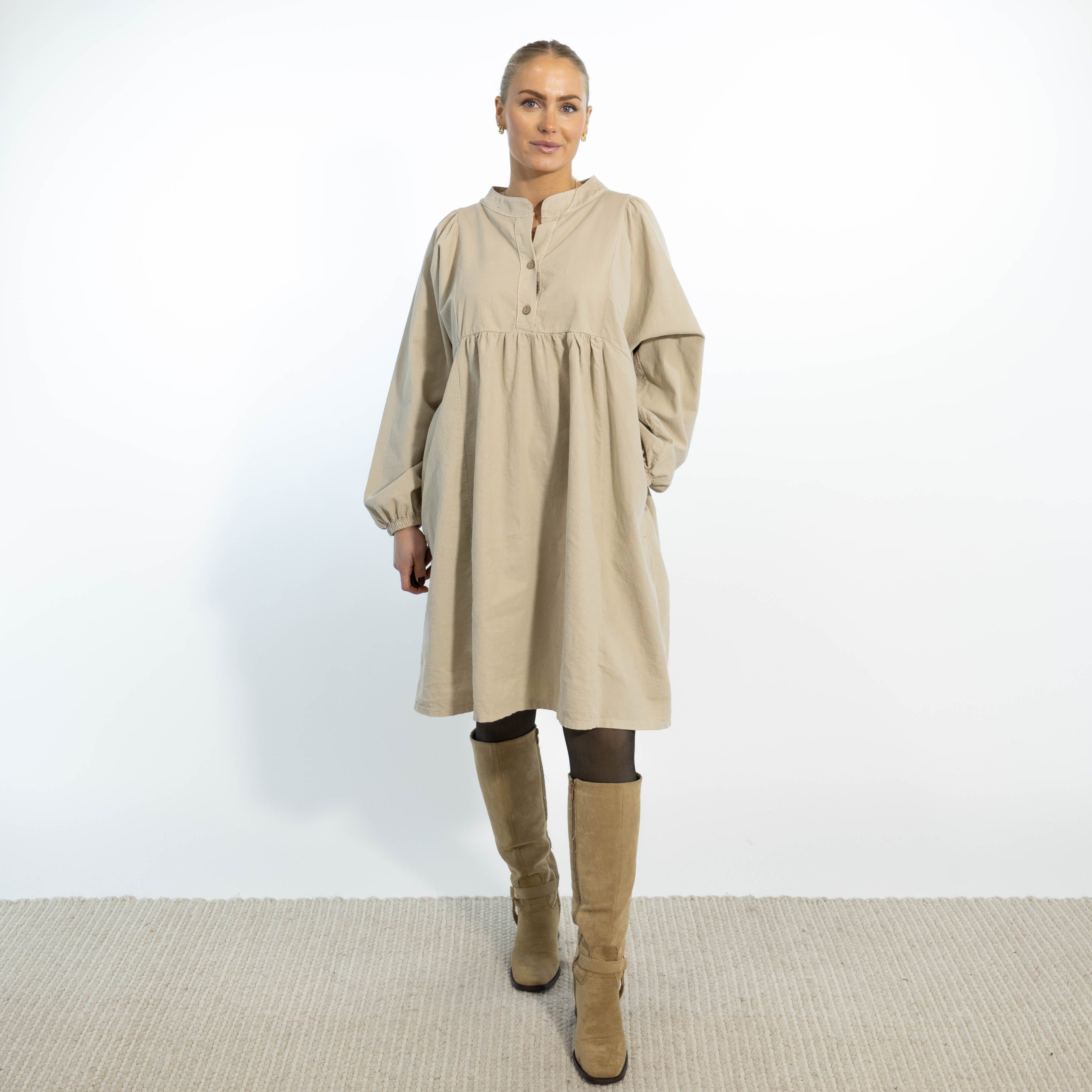 Randi tunika kjole, Beige
