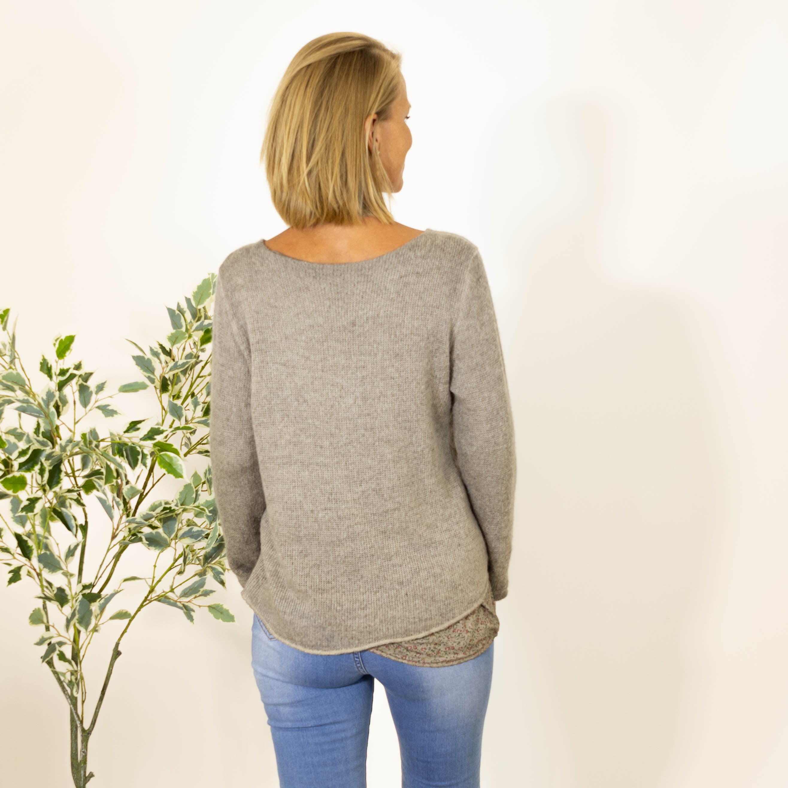 Mabbie strik, Taupe