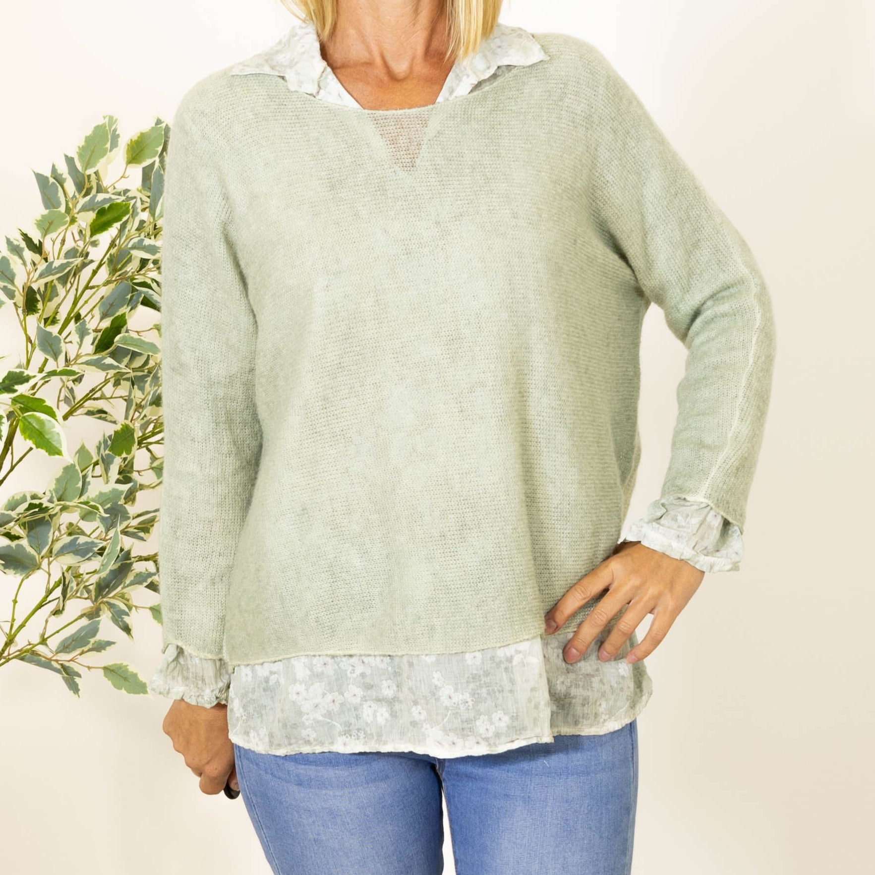 Janny strik, Lys Khaki