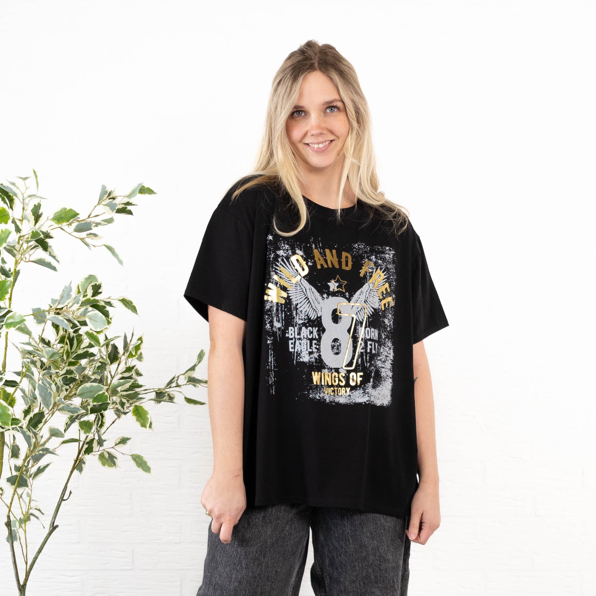 Wild and Free t-shirt, Sort