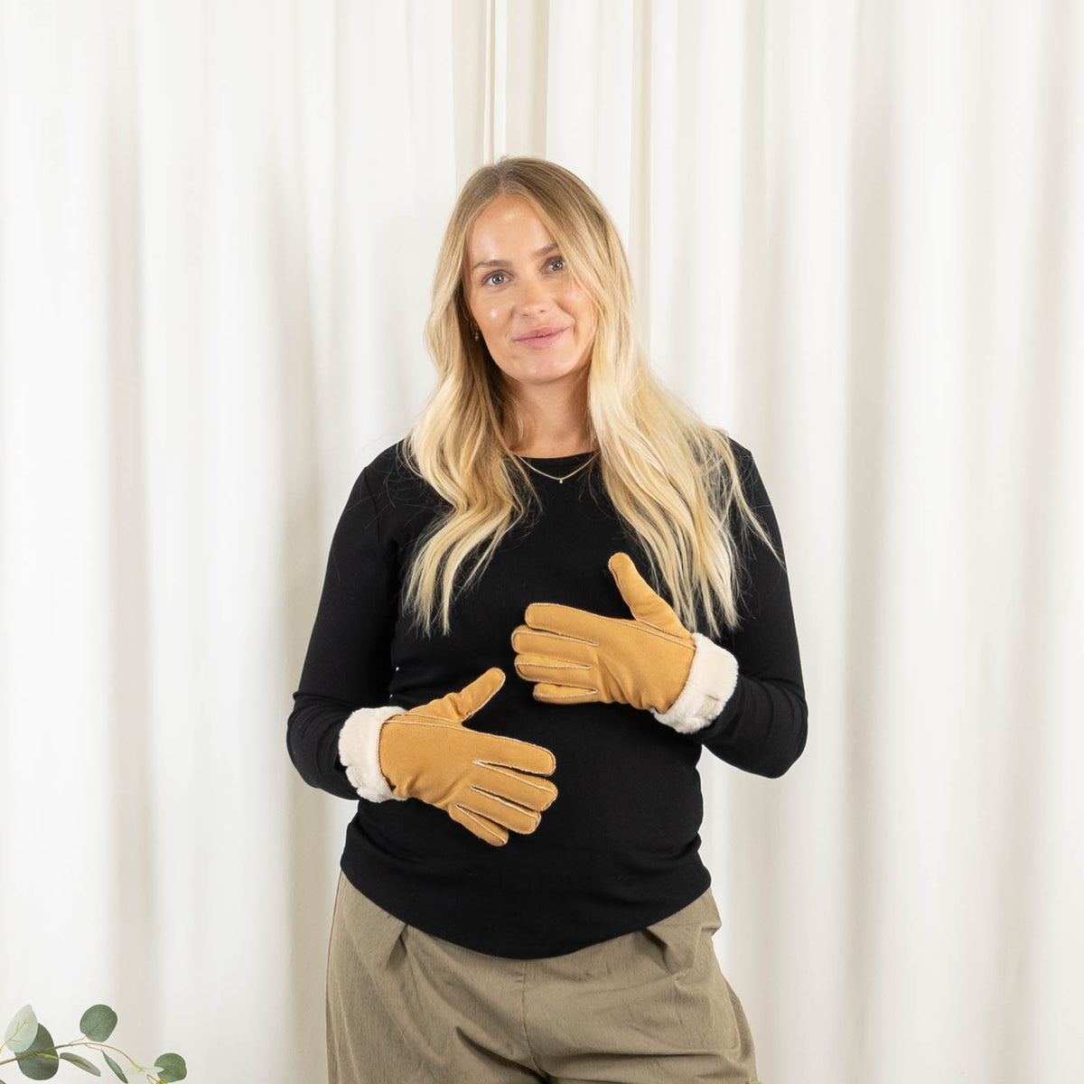 Bonya handsker, Camel