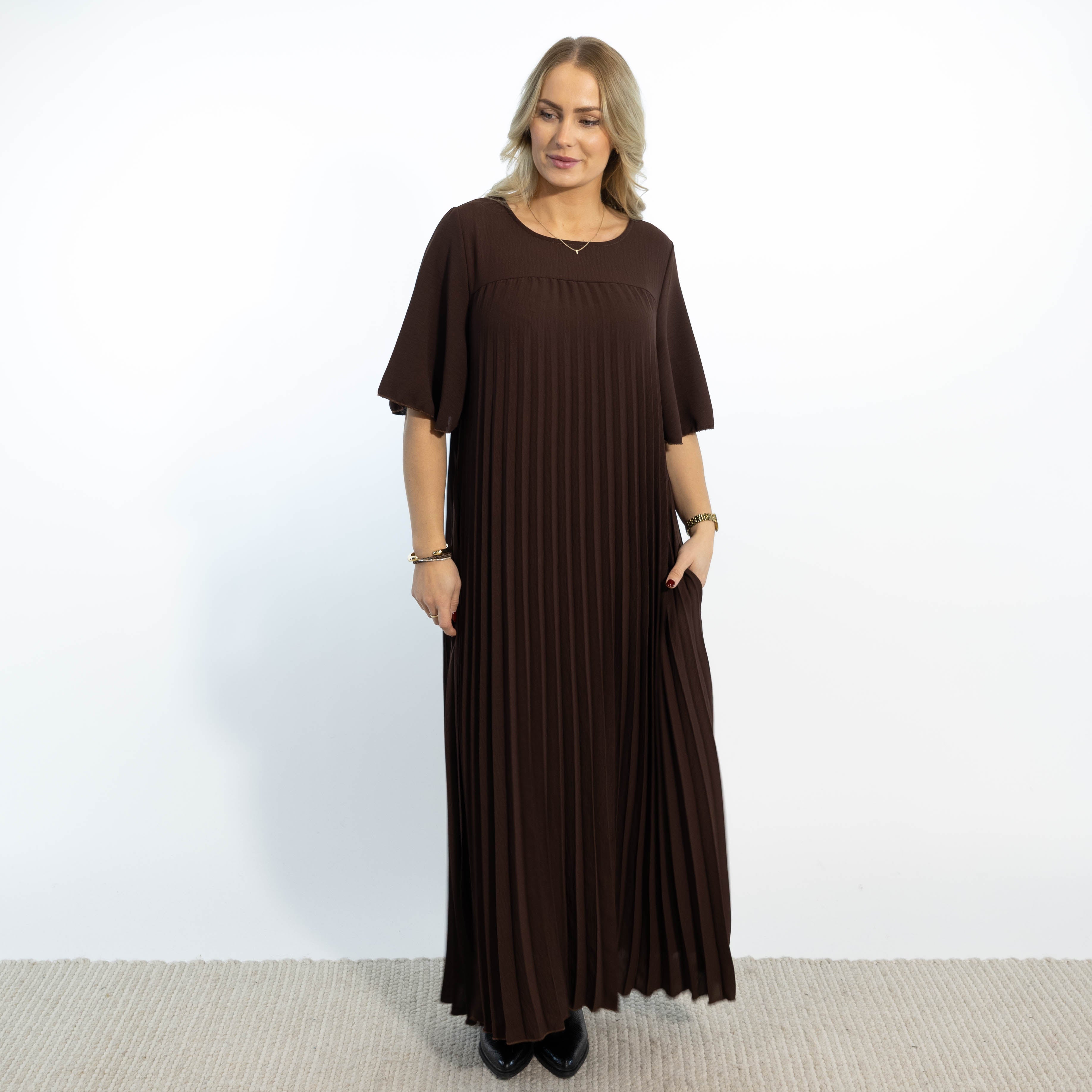 Sarah Bubblechiffon kjole, Choko