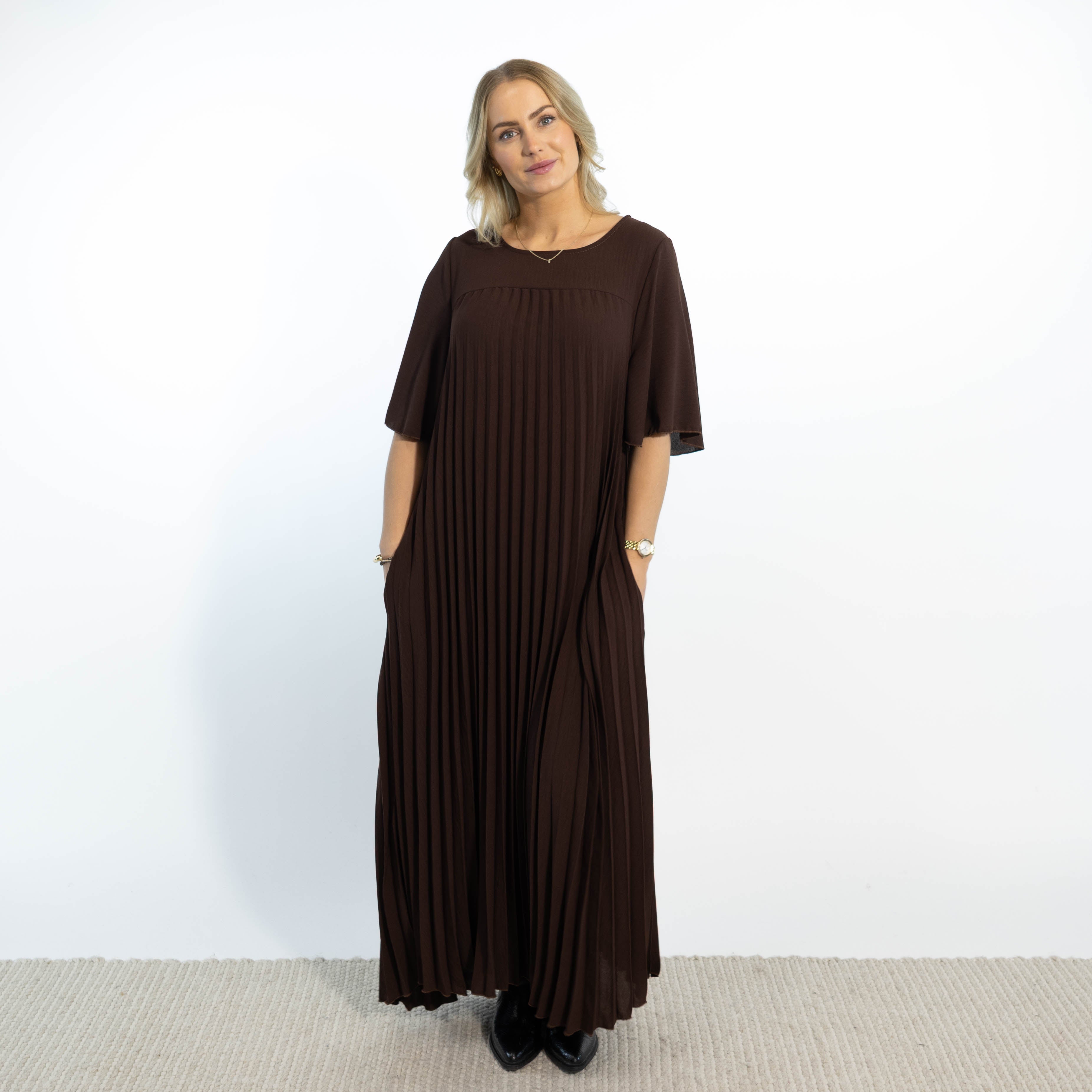 Sarah Bubblechiffon kjole, Choko