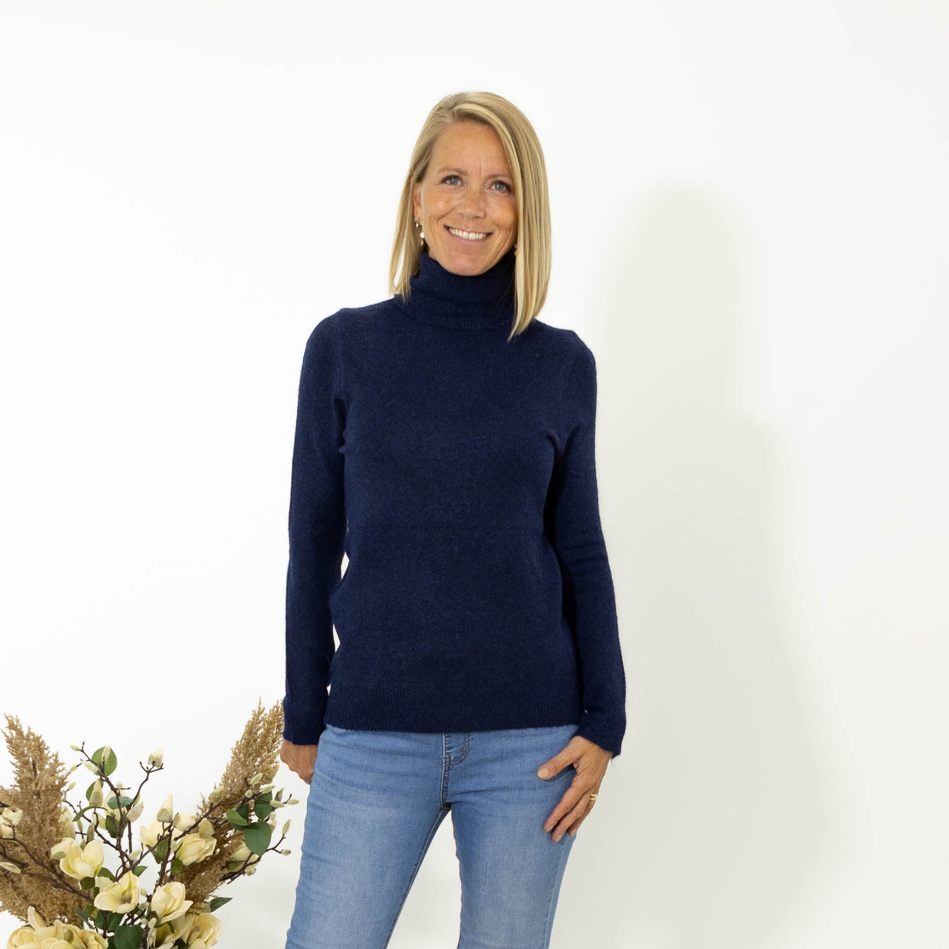 Lina rullekrave strik, Navy