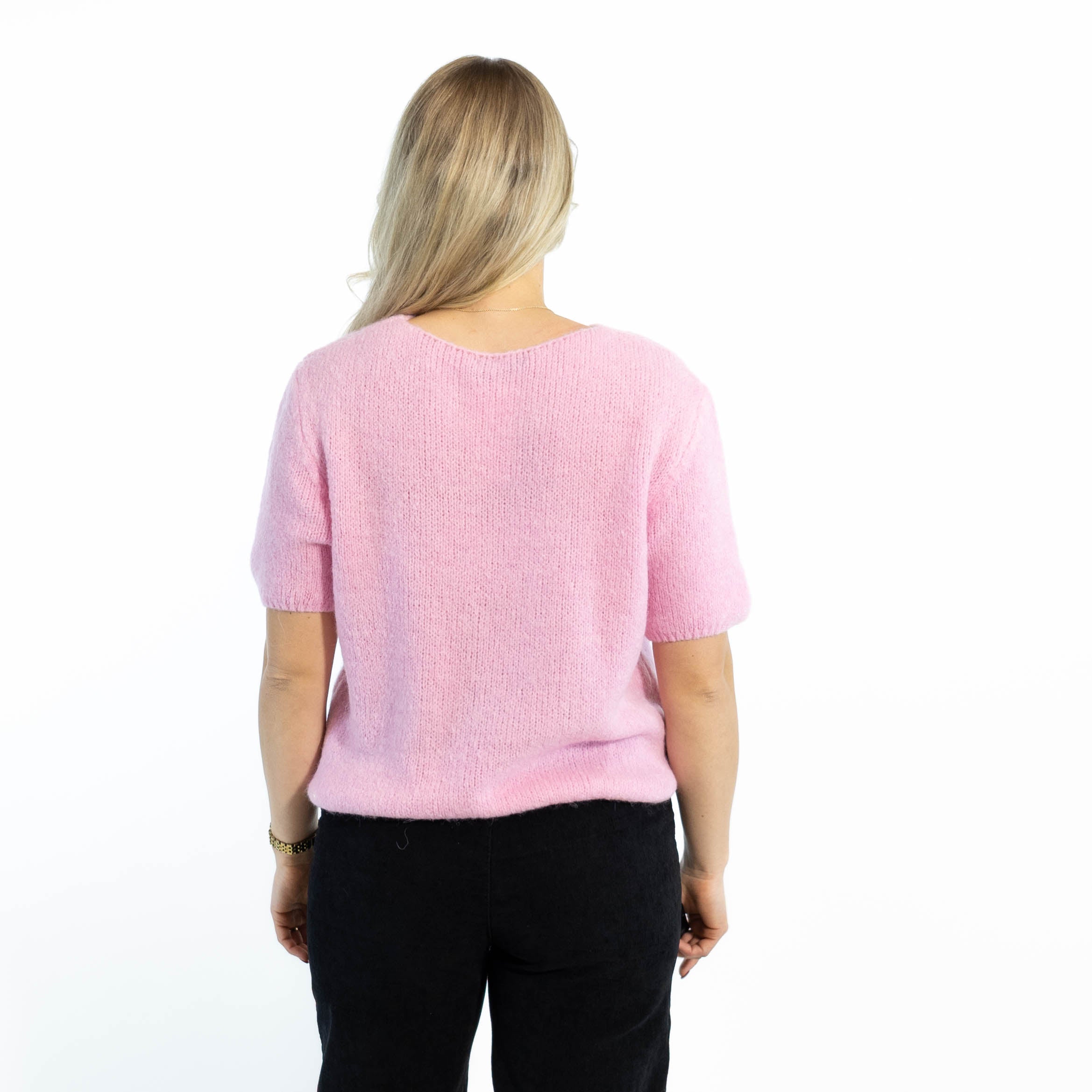 Aggy strik, Lyserød