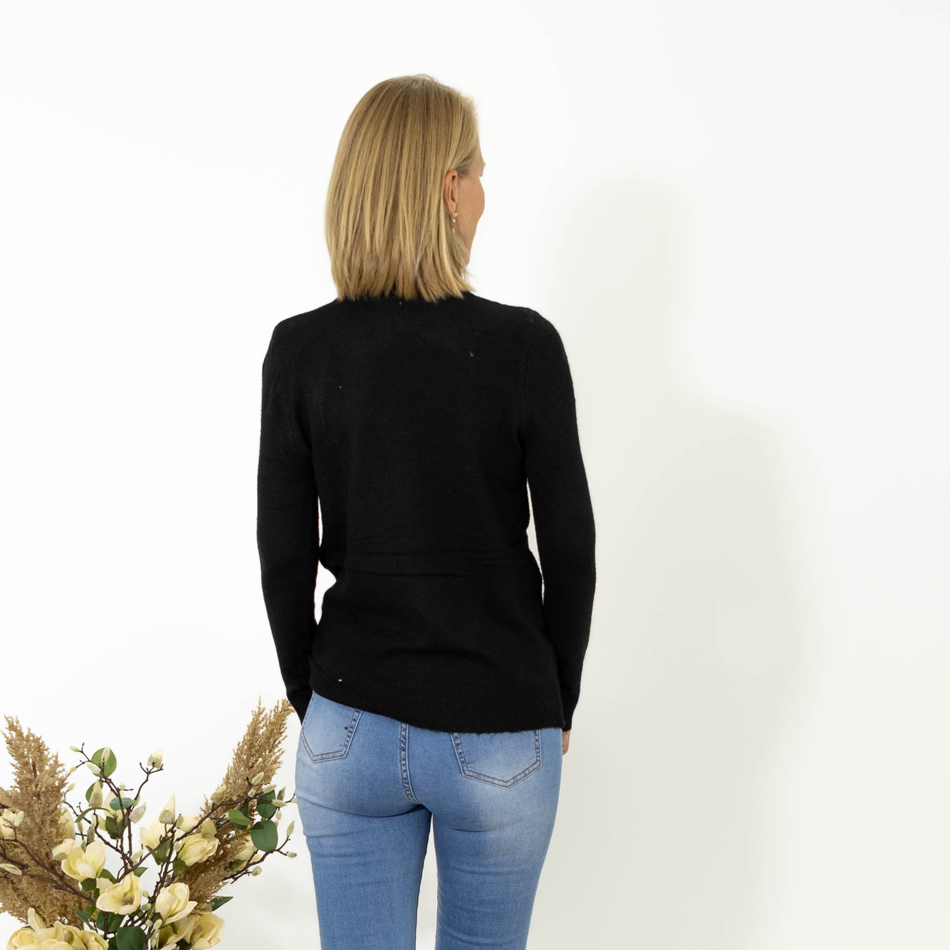 Lina rullekrave strik, Sort
