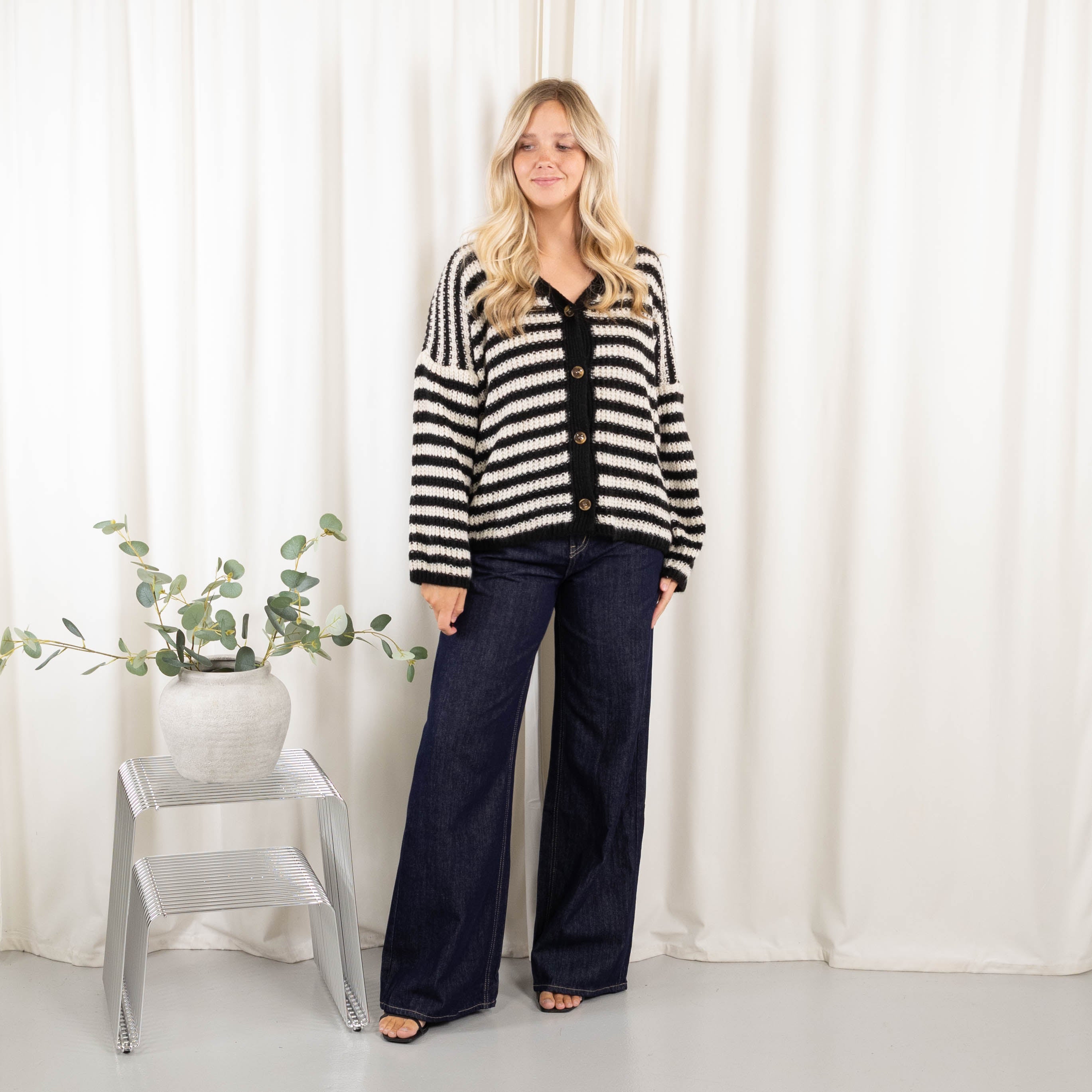 Jonna cardigan, Sort