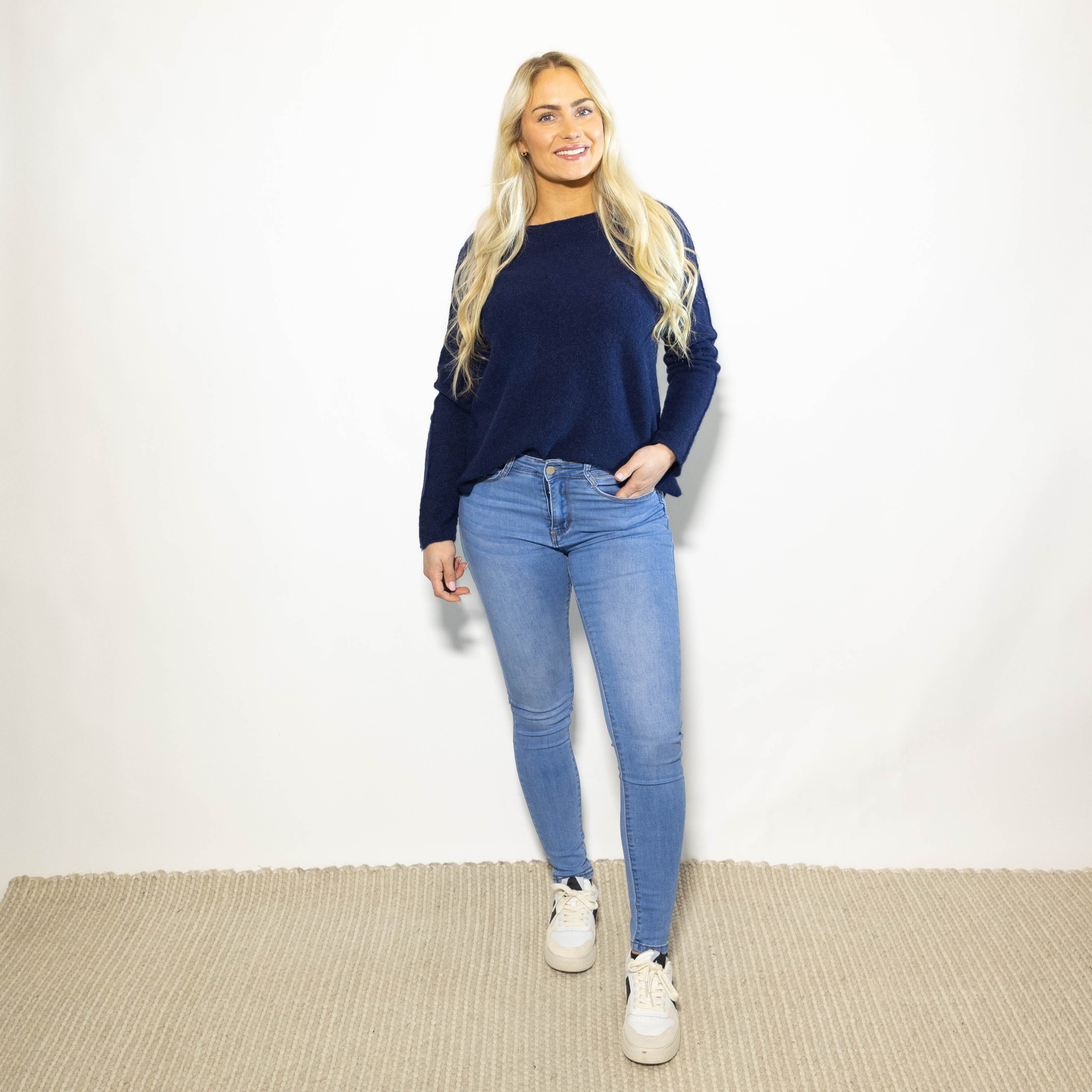 Petra push up jeans, Lysvask