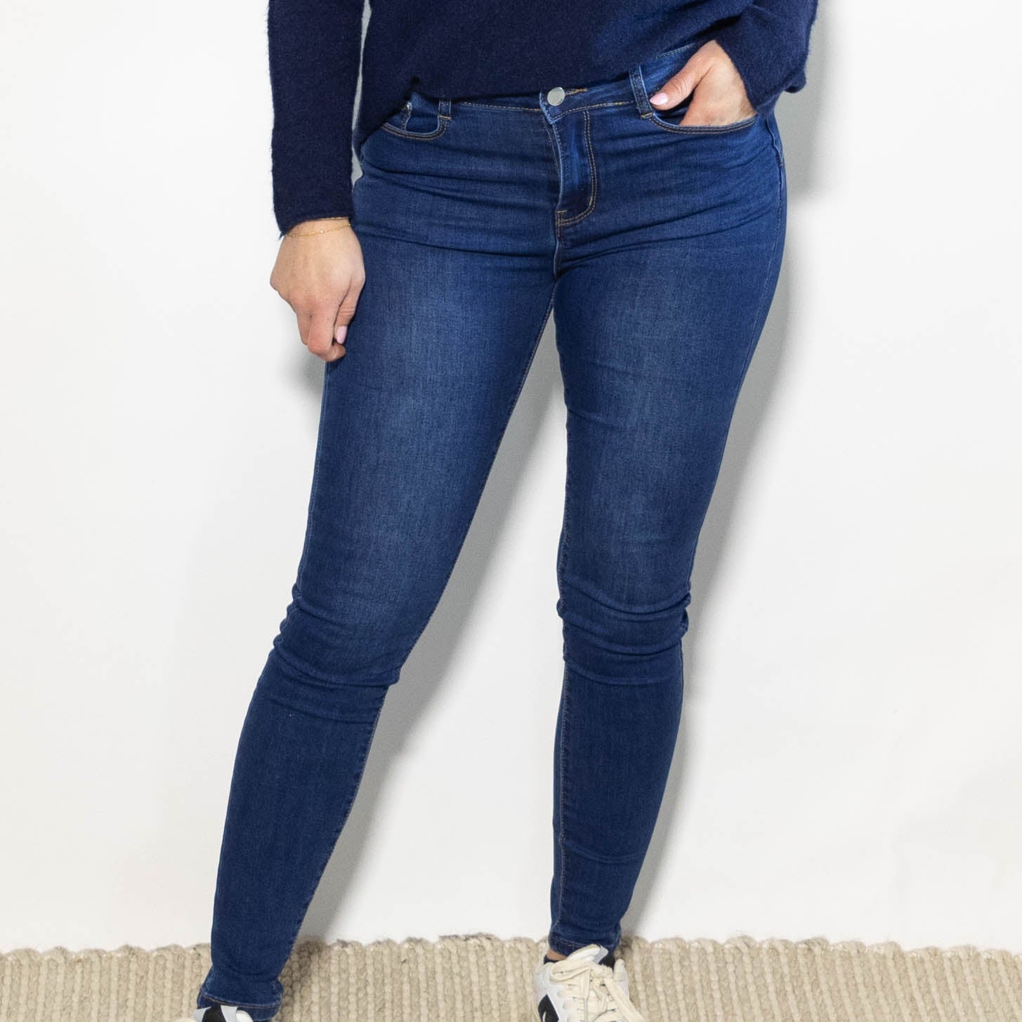 Petra push up jeans, Mørkvask