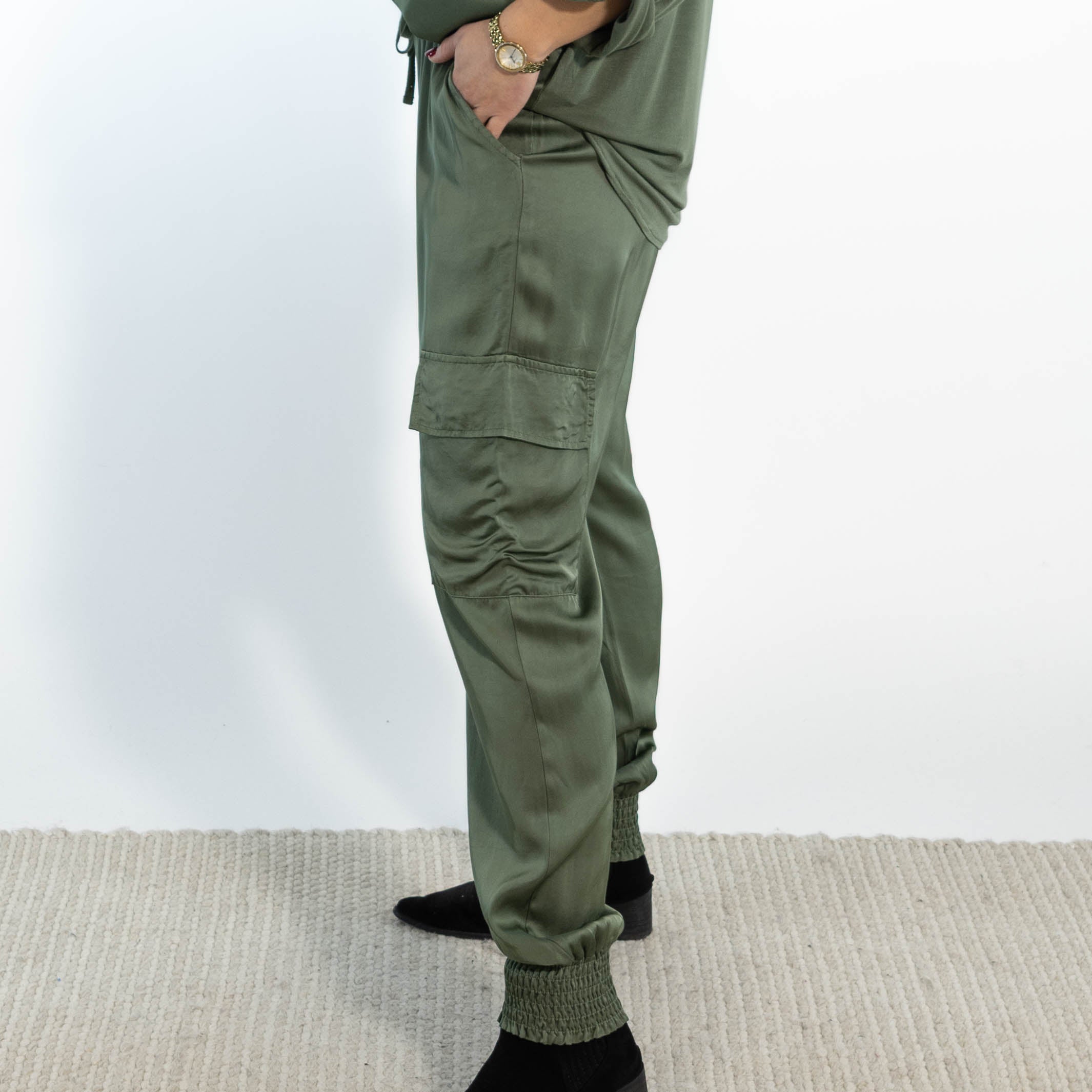 Megan combat bukser, Khaki