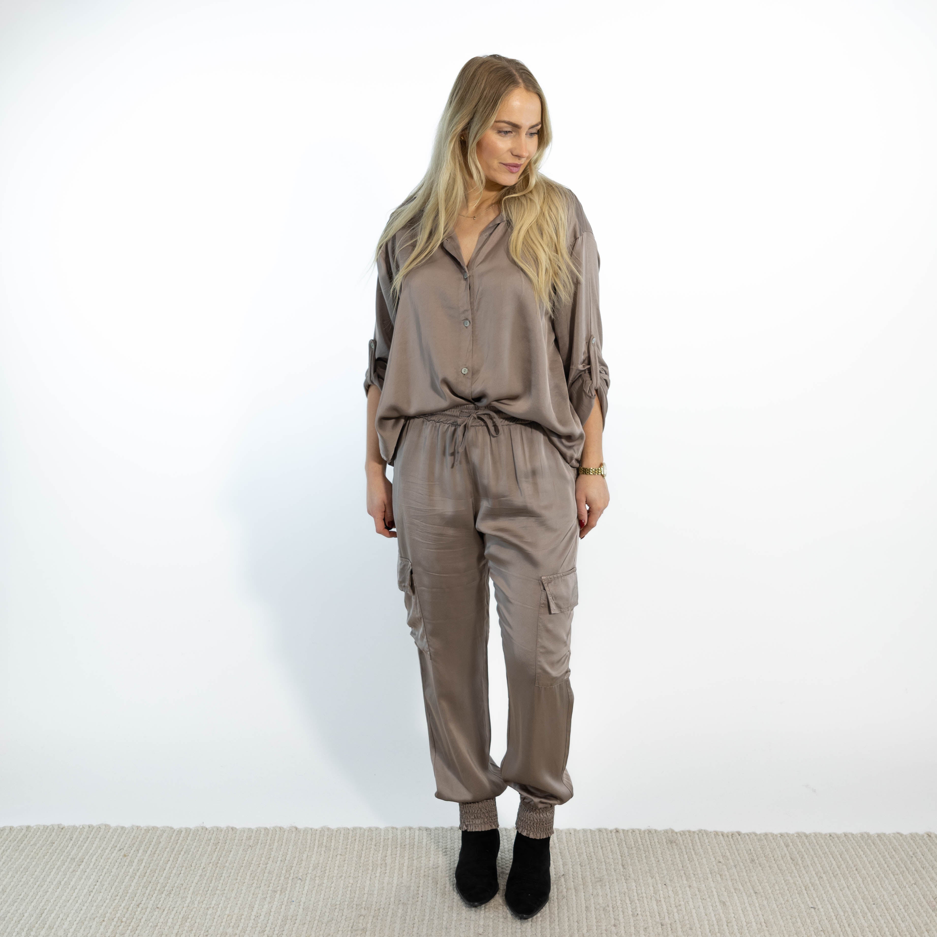 Megan combat bukser, Taupe