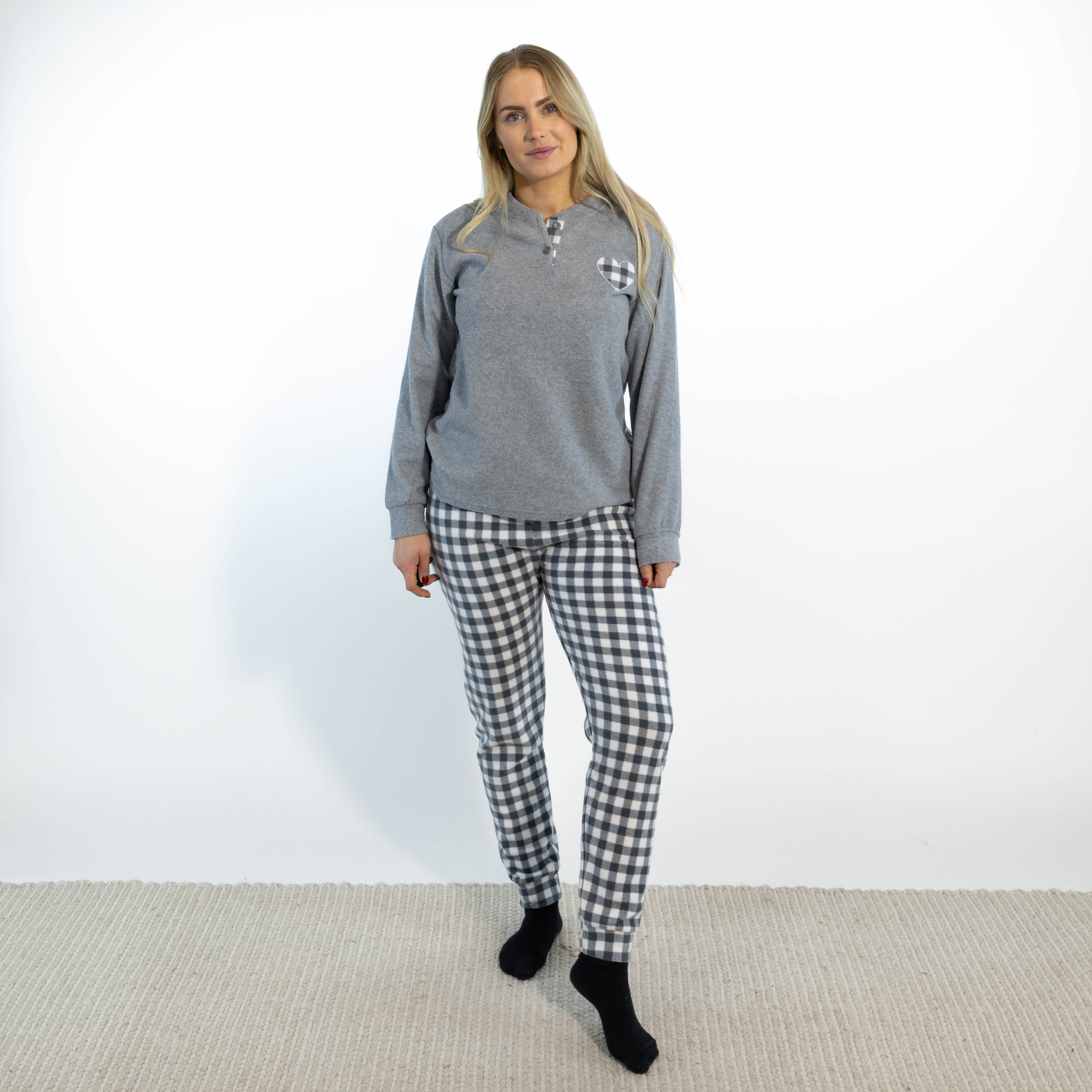 Minna hyggesæt, Grå