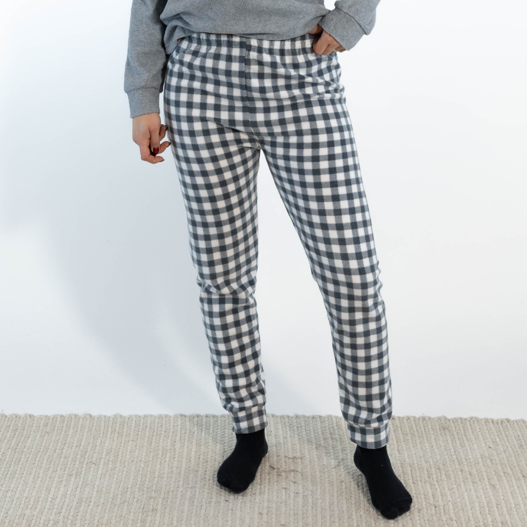 Minna hyggesæt, Grå