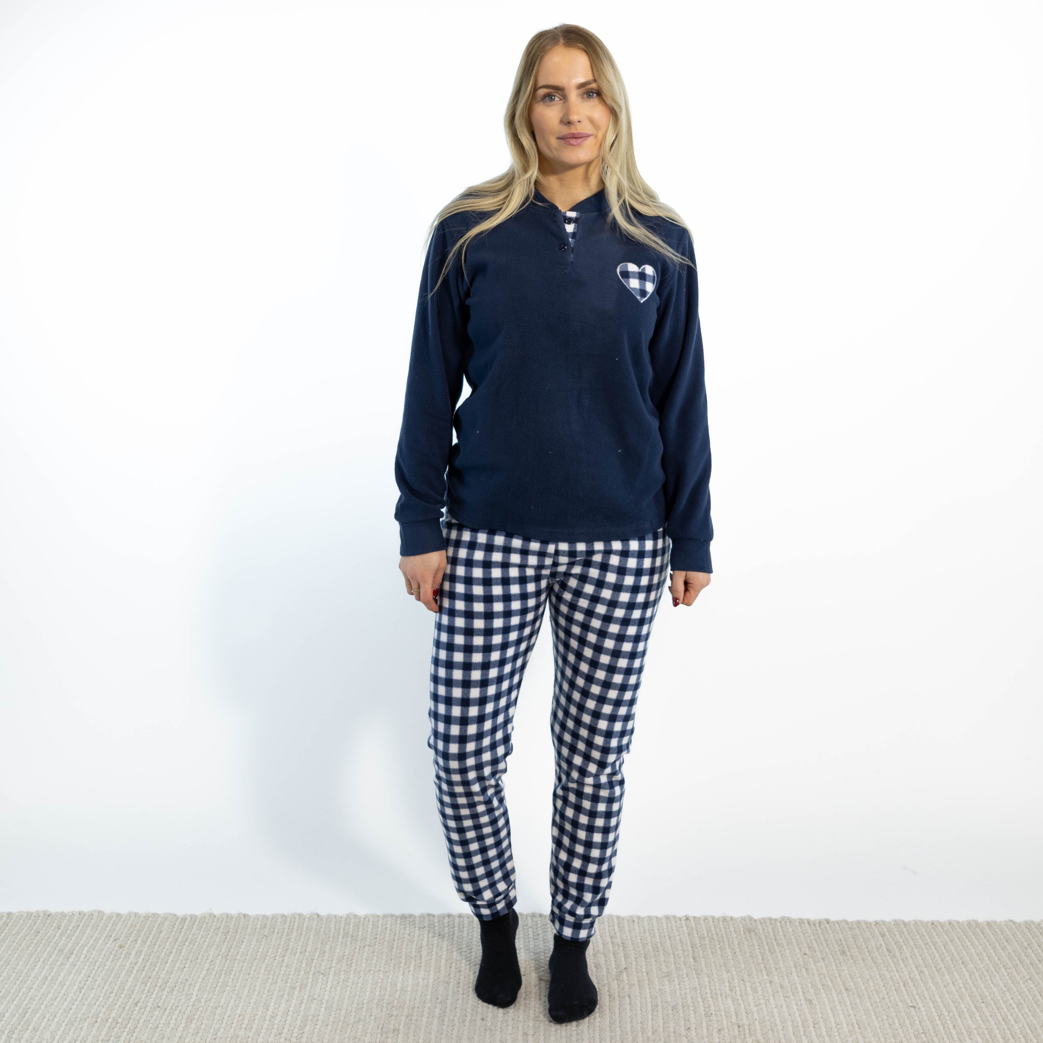 Minna hyggesæt, Navy