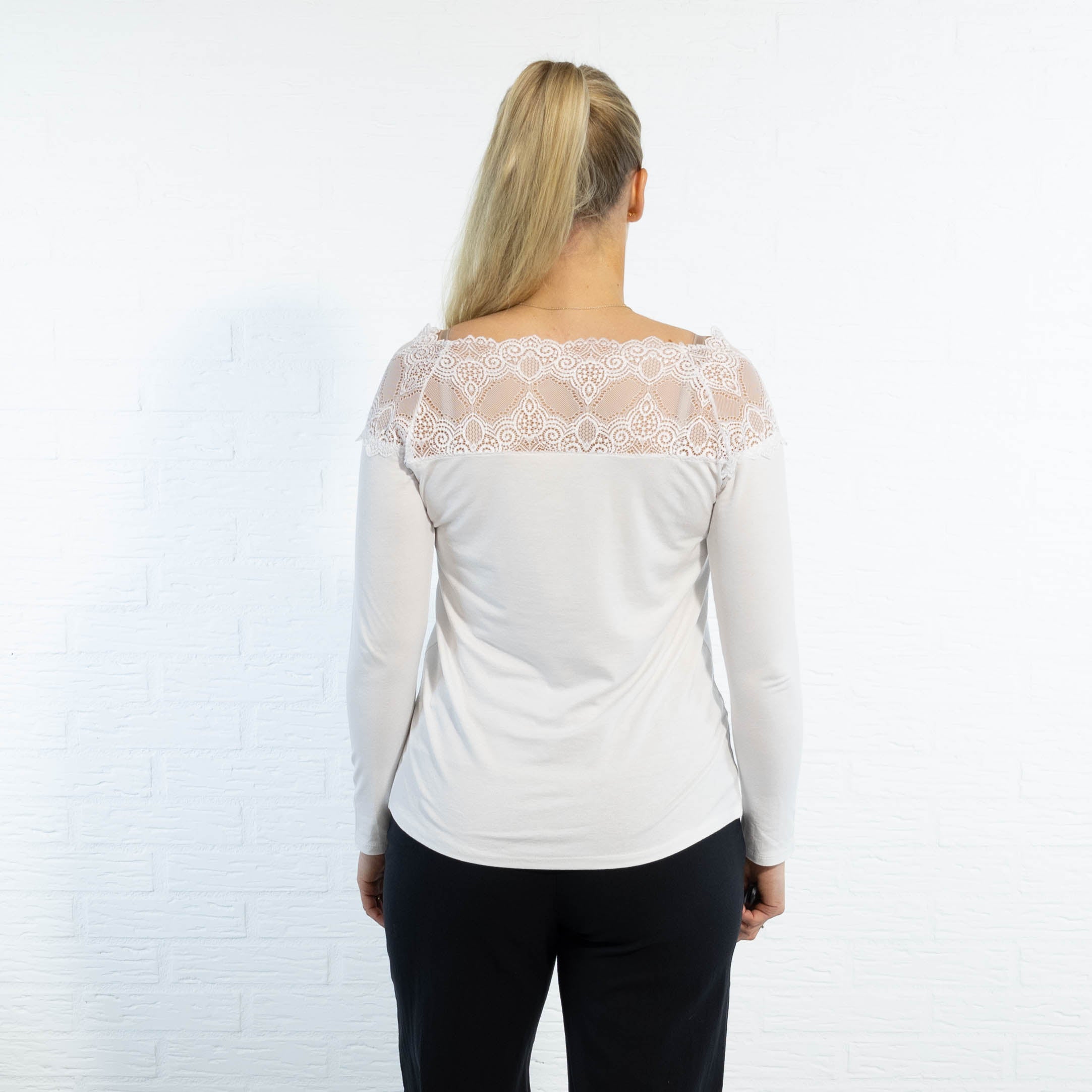 Sienna overdel, Hvid