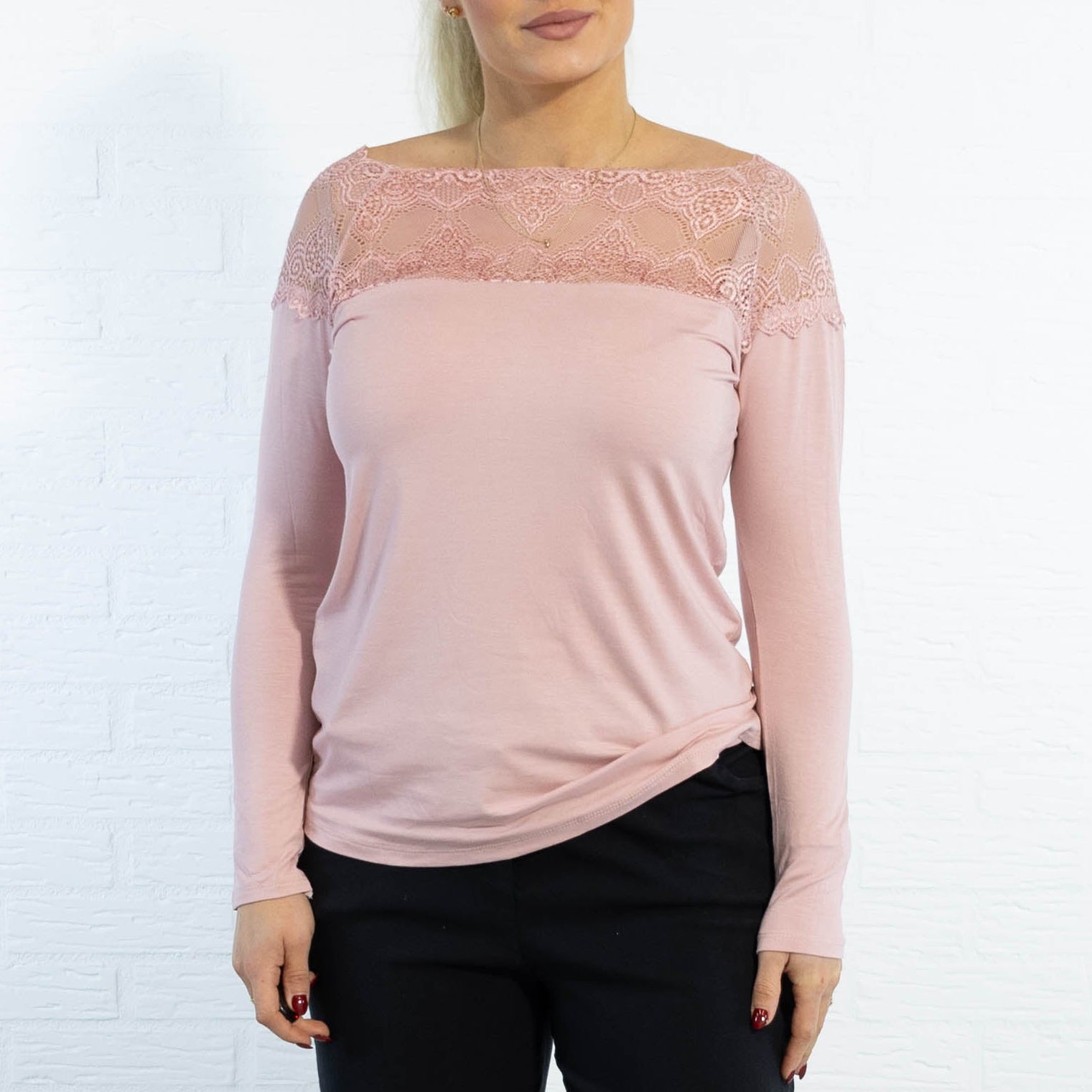 Sienna overdel, Rosa