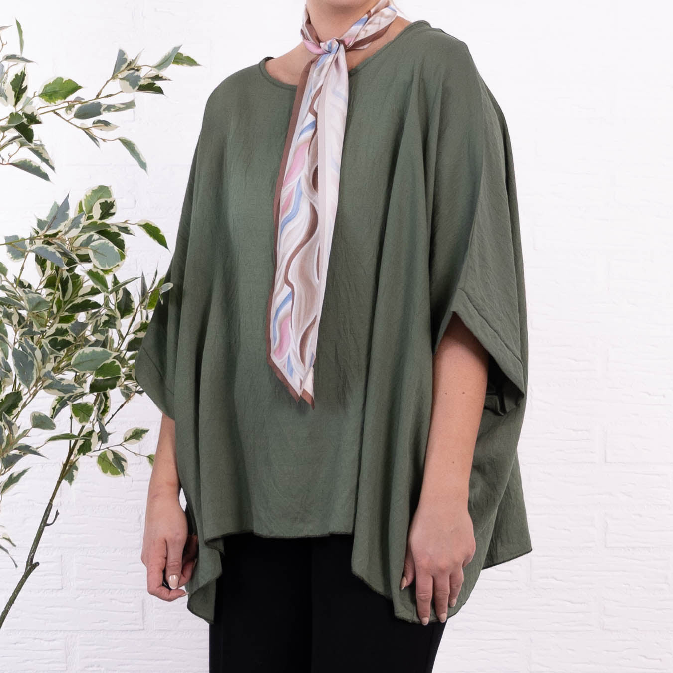 Charly poncho, Khaki