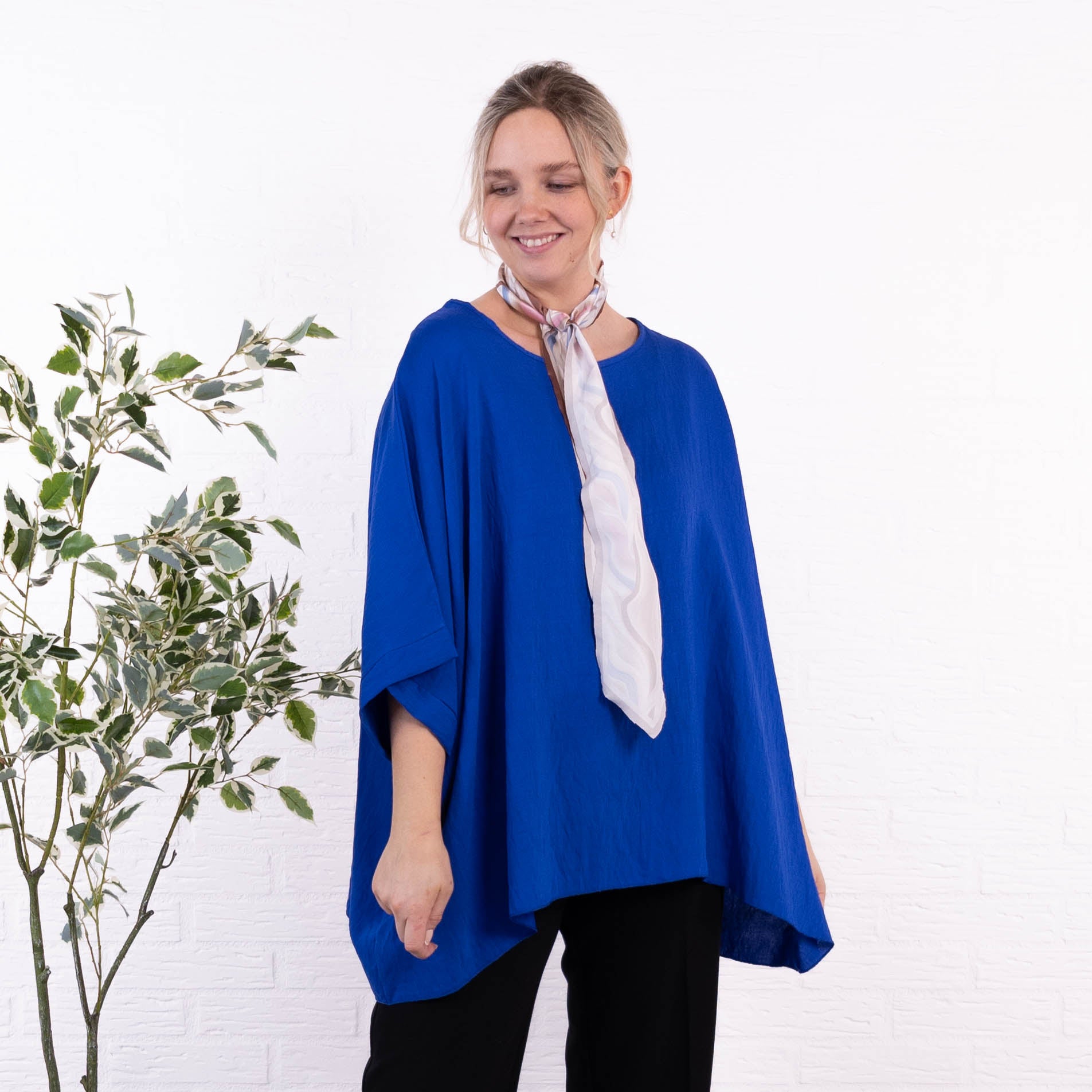 Charly poncho, Royal blue