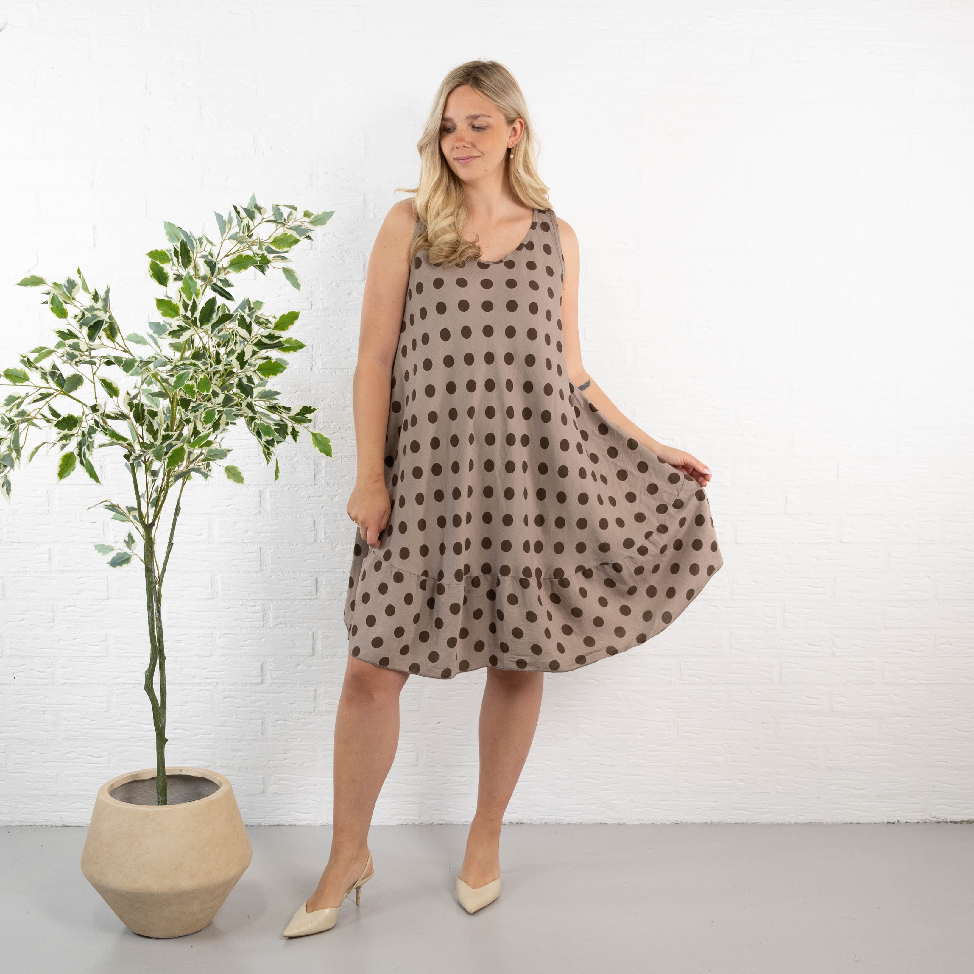 Posh kjole, Taupe