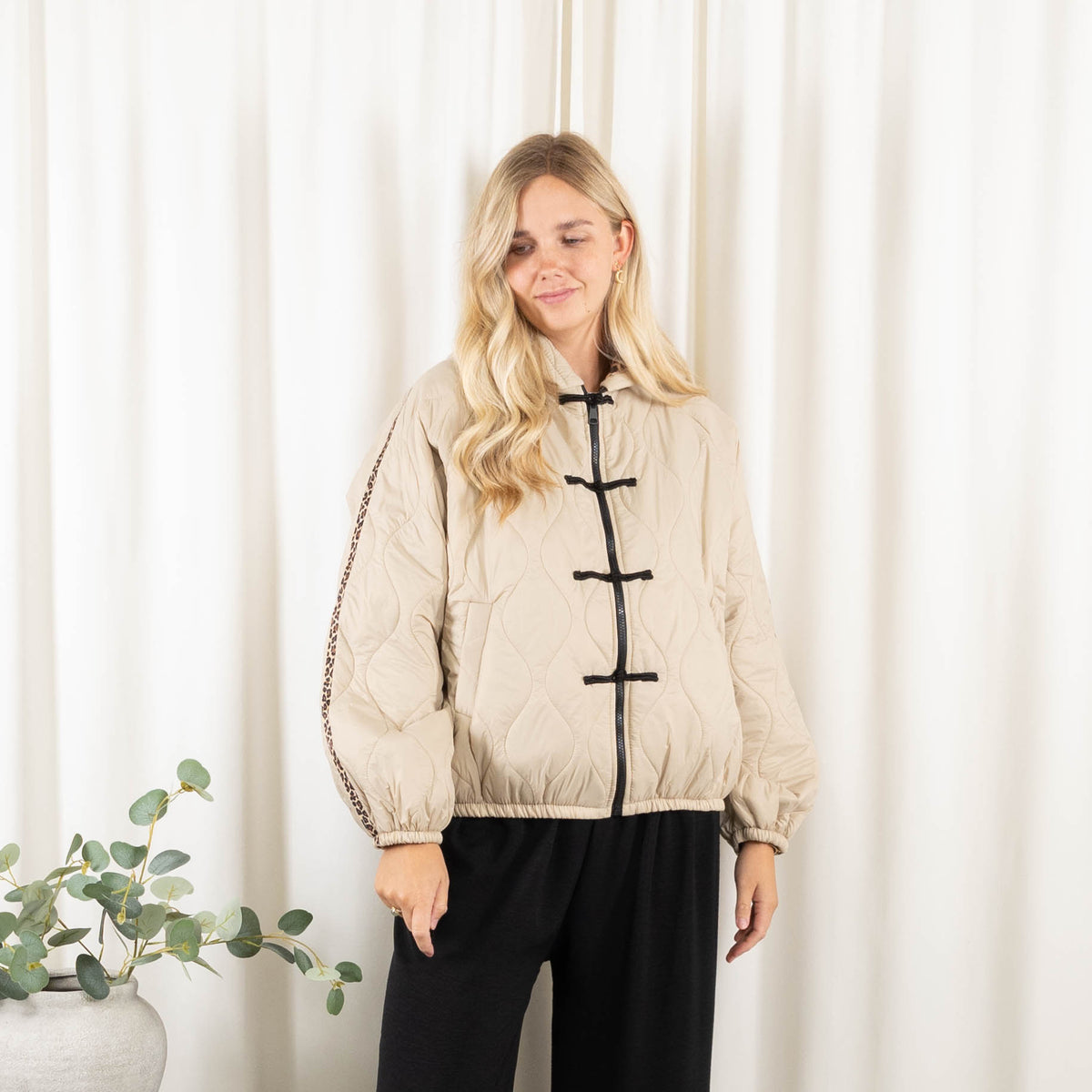 Pauline jakke, Beige