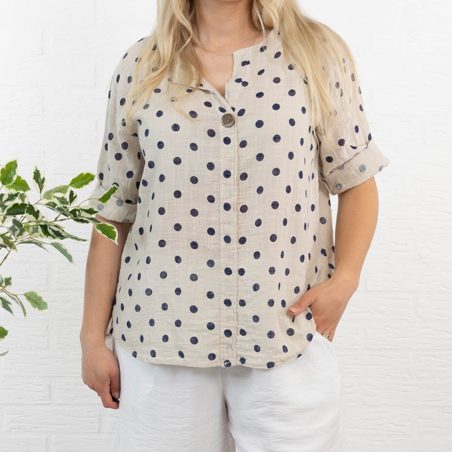 Tempt overdel, Beige