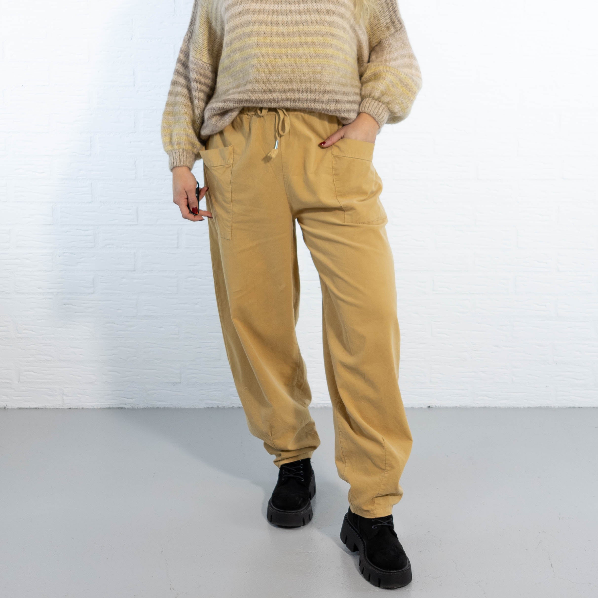 Brenda baggy bukser, Sand