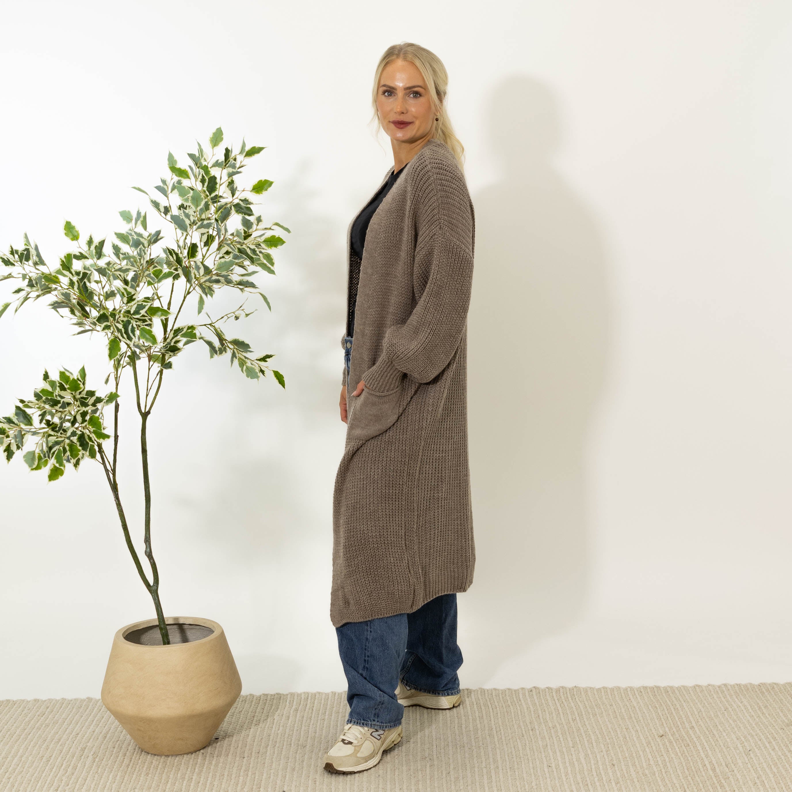 Sissi lang strik cardigan, Taupe