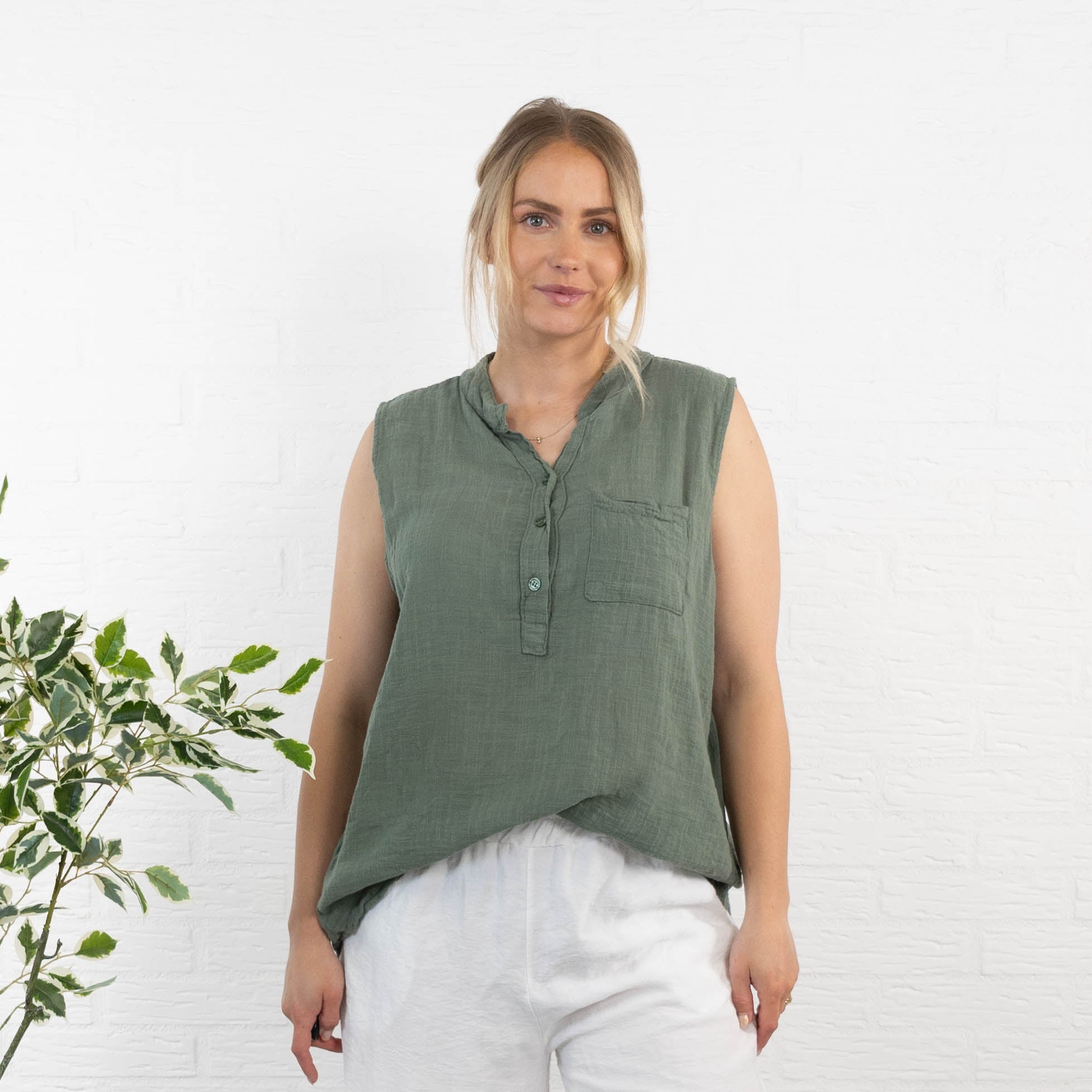 Toya overdel, Khaki