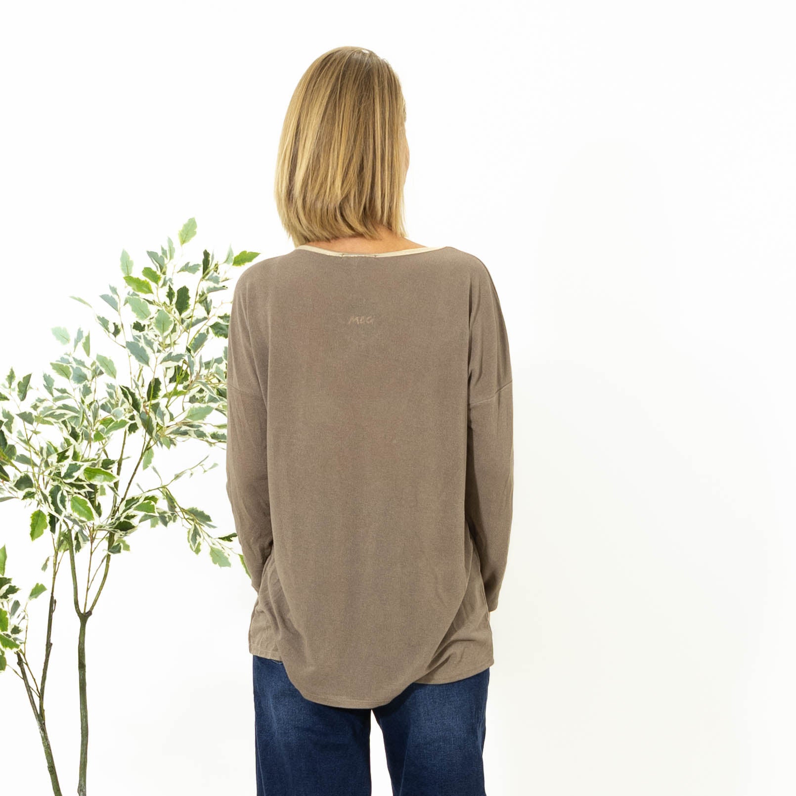Omaha overdel, Taupe