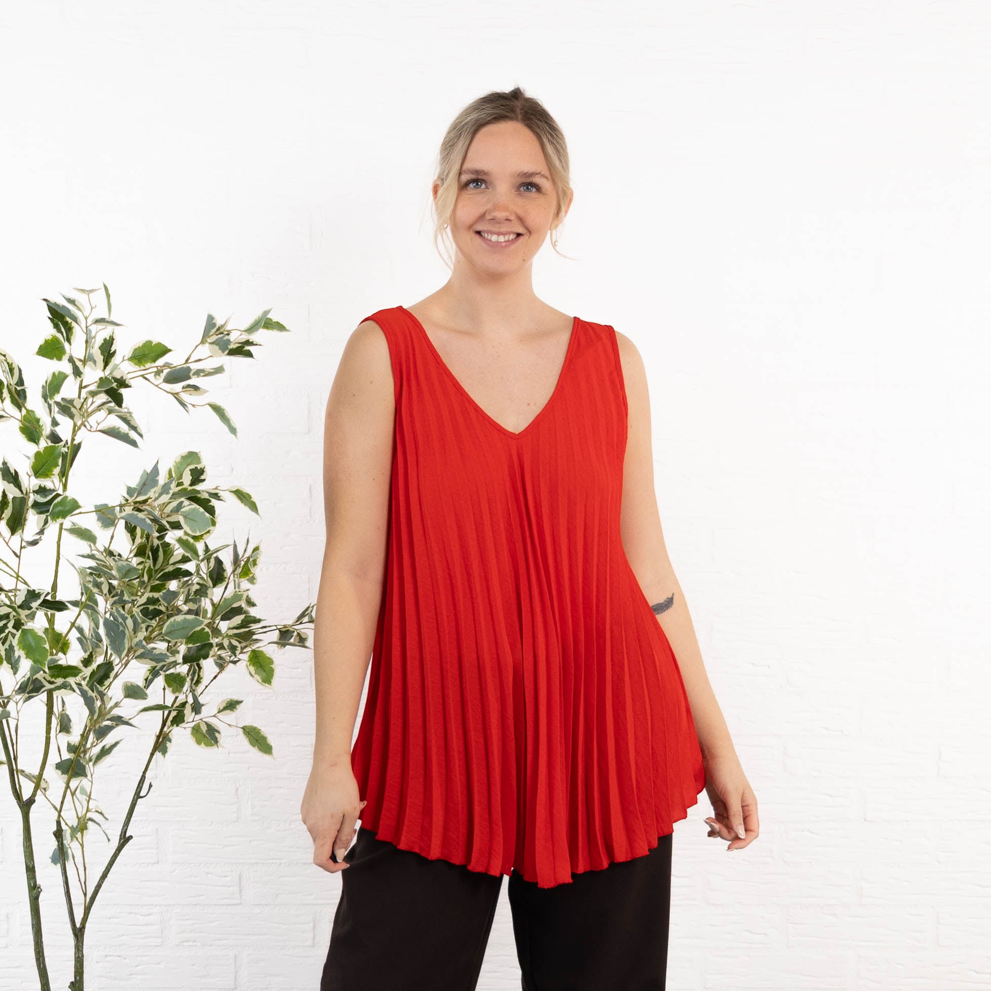 Gemma top, Rød