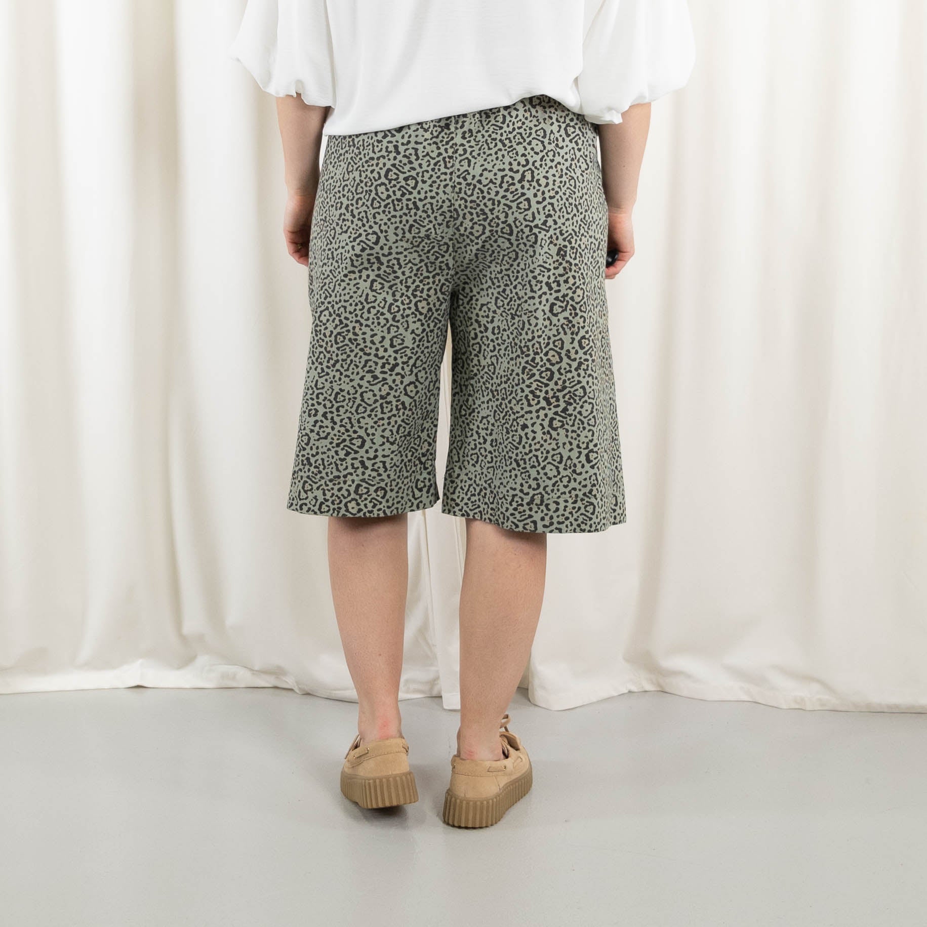 Leopold shorts, Khaki