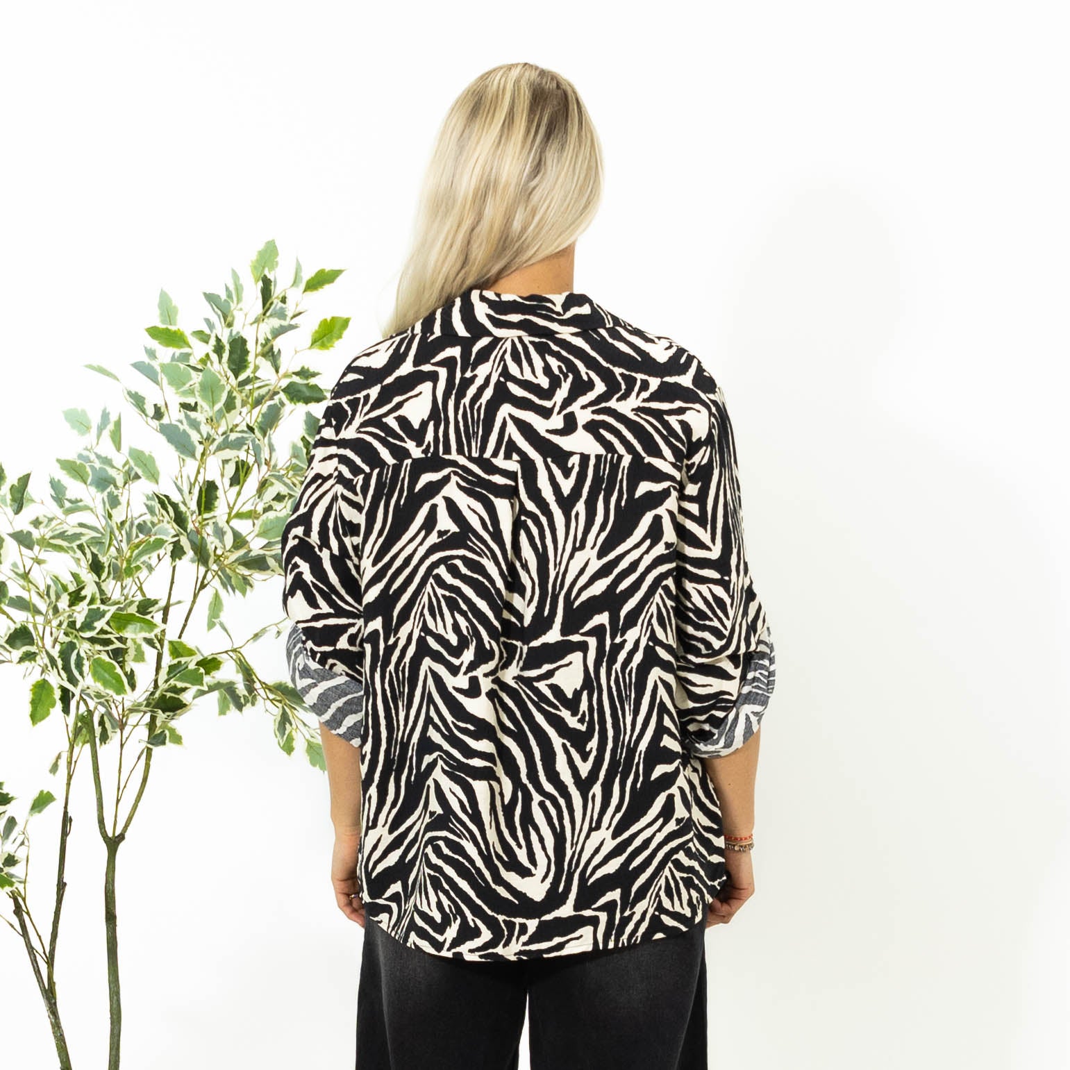 Olga skjorte, Zebra