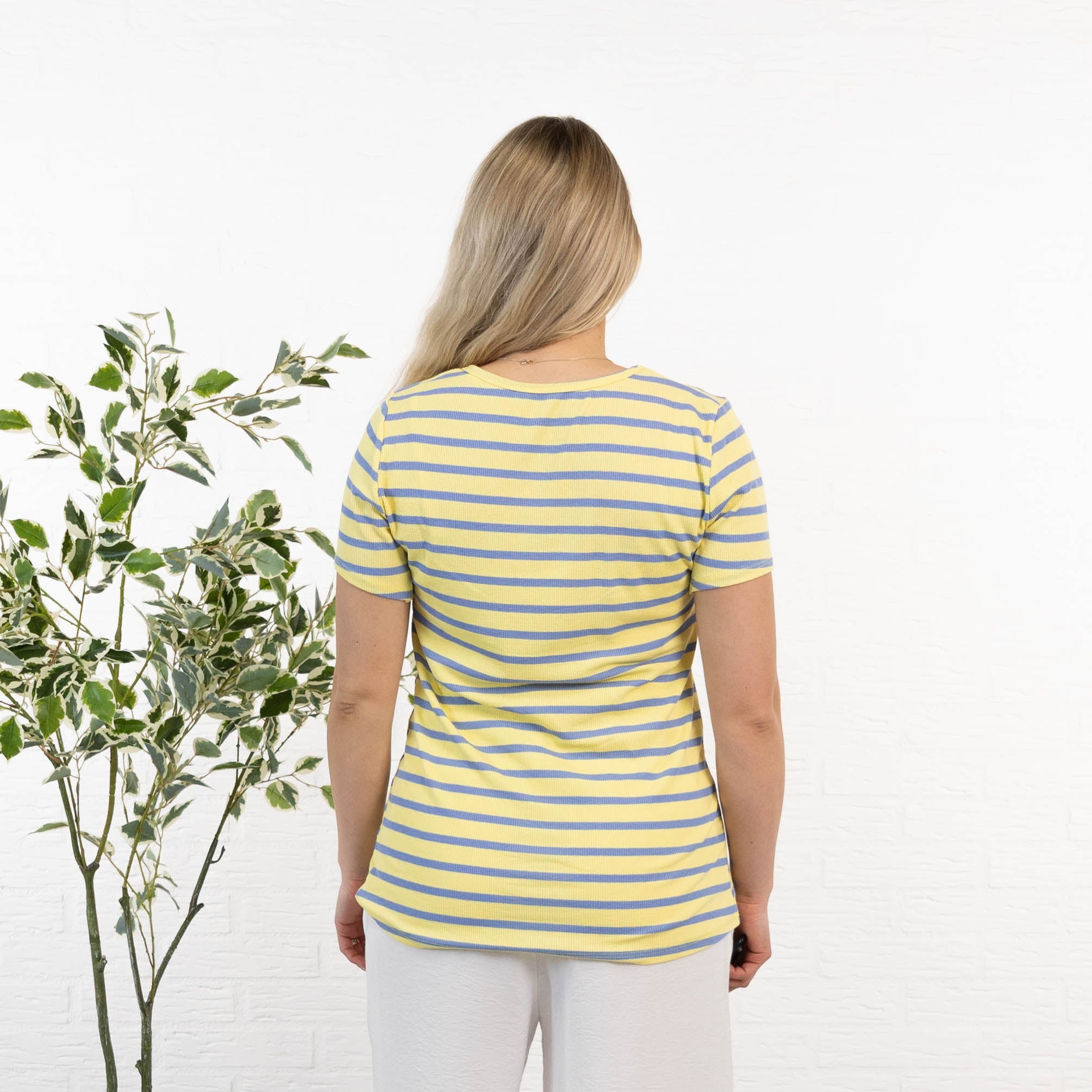 Alina t-shirt, Gul
